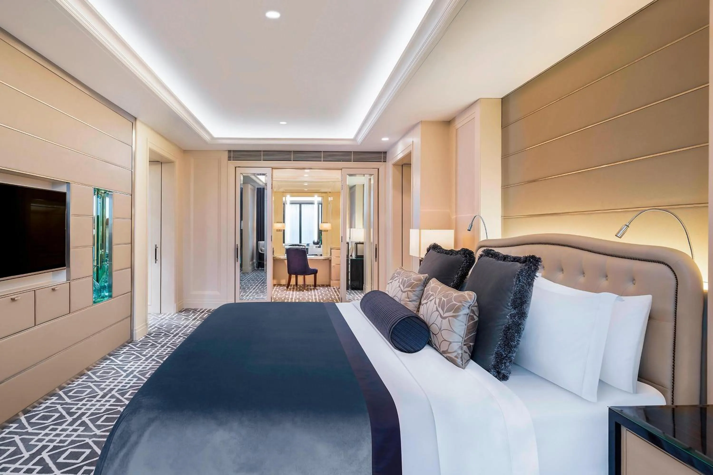 Bedroom, Bed in The St. Regis Kuala Lumpur