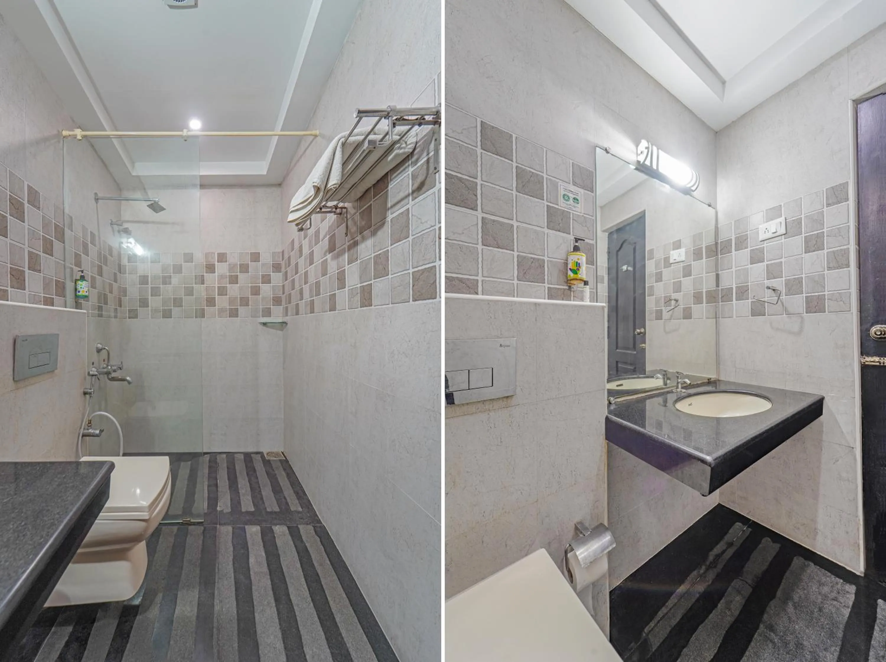 Toilet in Treebo Elan