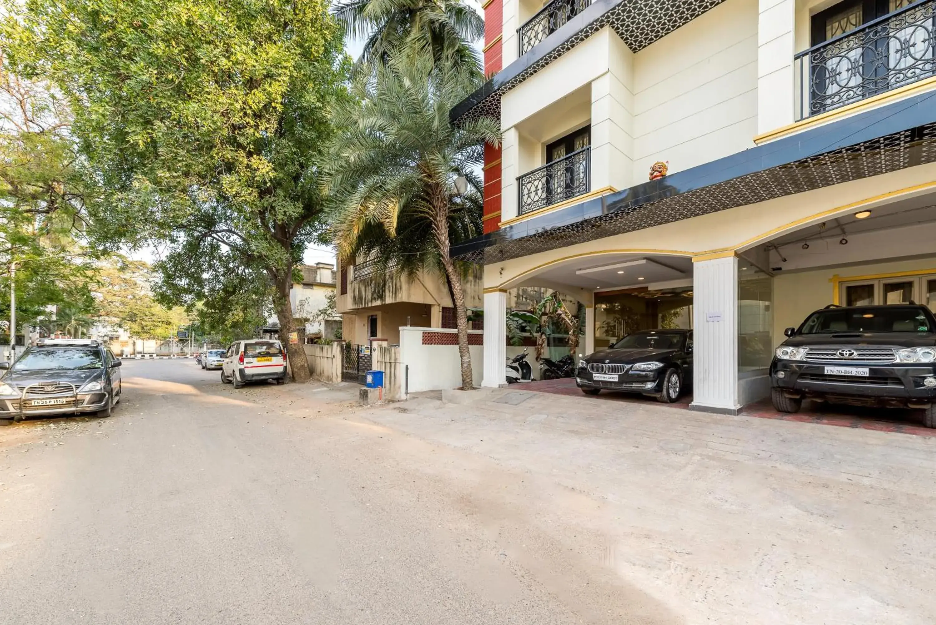 Facade/entrance in Treebo Elan Facade/entrance in Treebo Elan