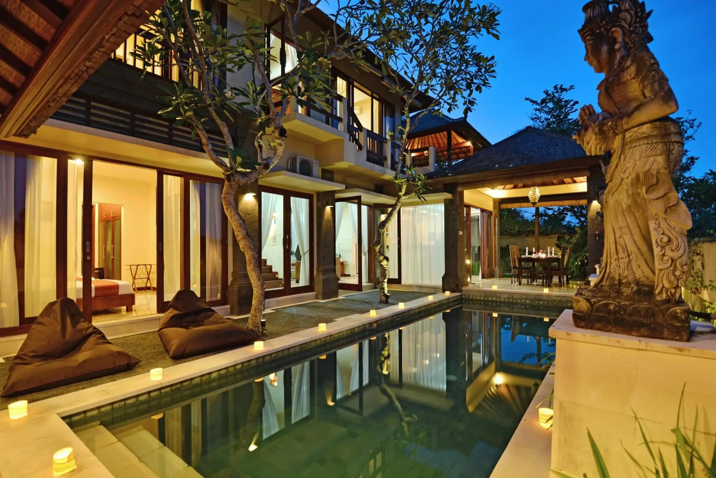 Swimming pool in Villa Lidwina by Nagisa Bali Swimming pool in Villa Lidwina by Nagisa Bali