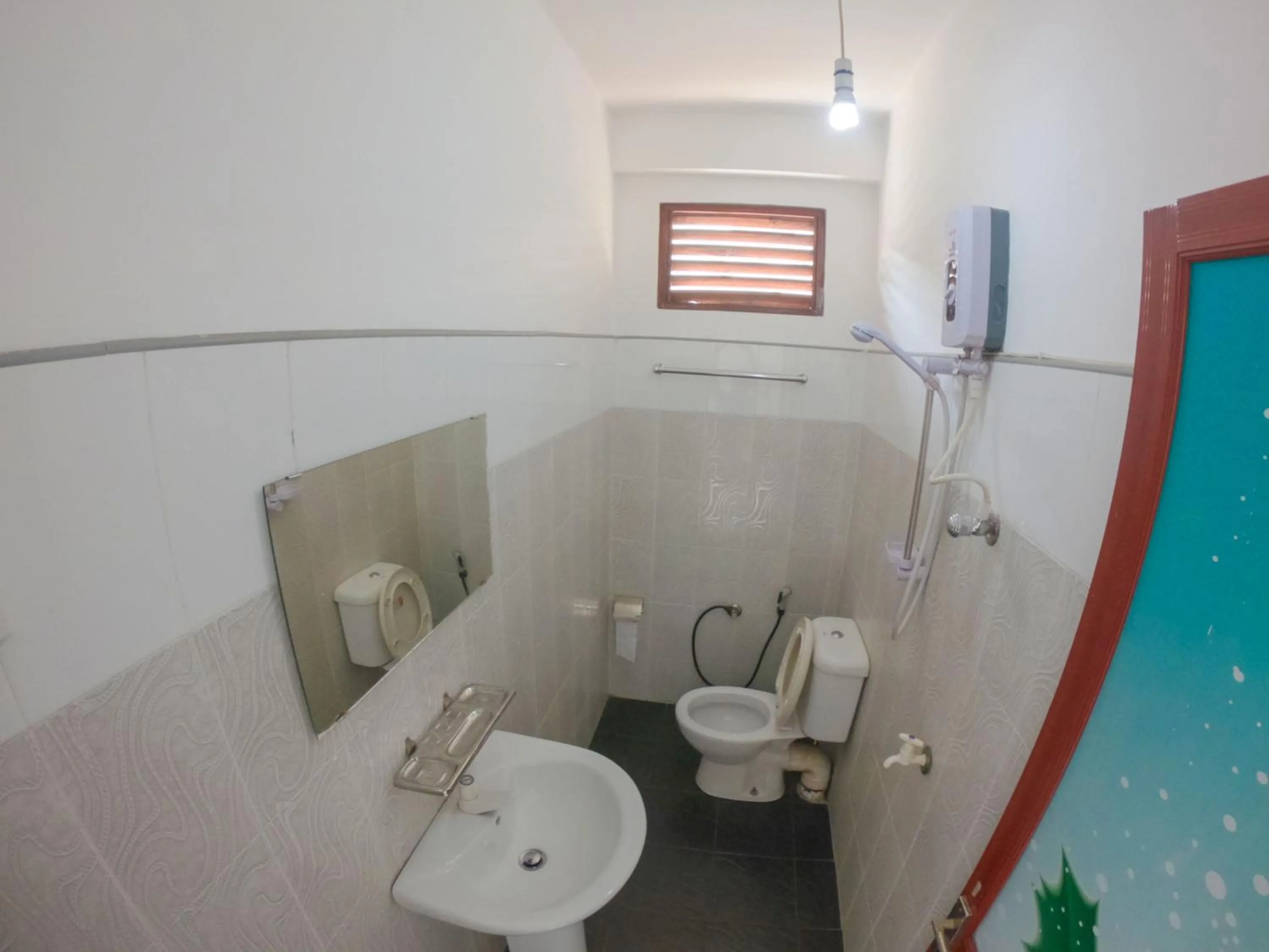 Toilet in Siumi Rest
