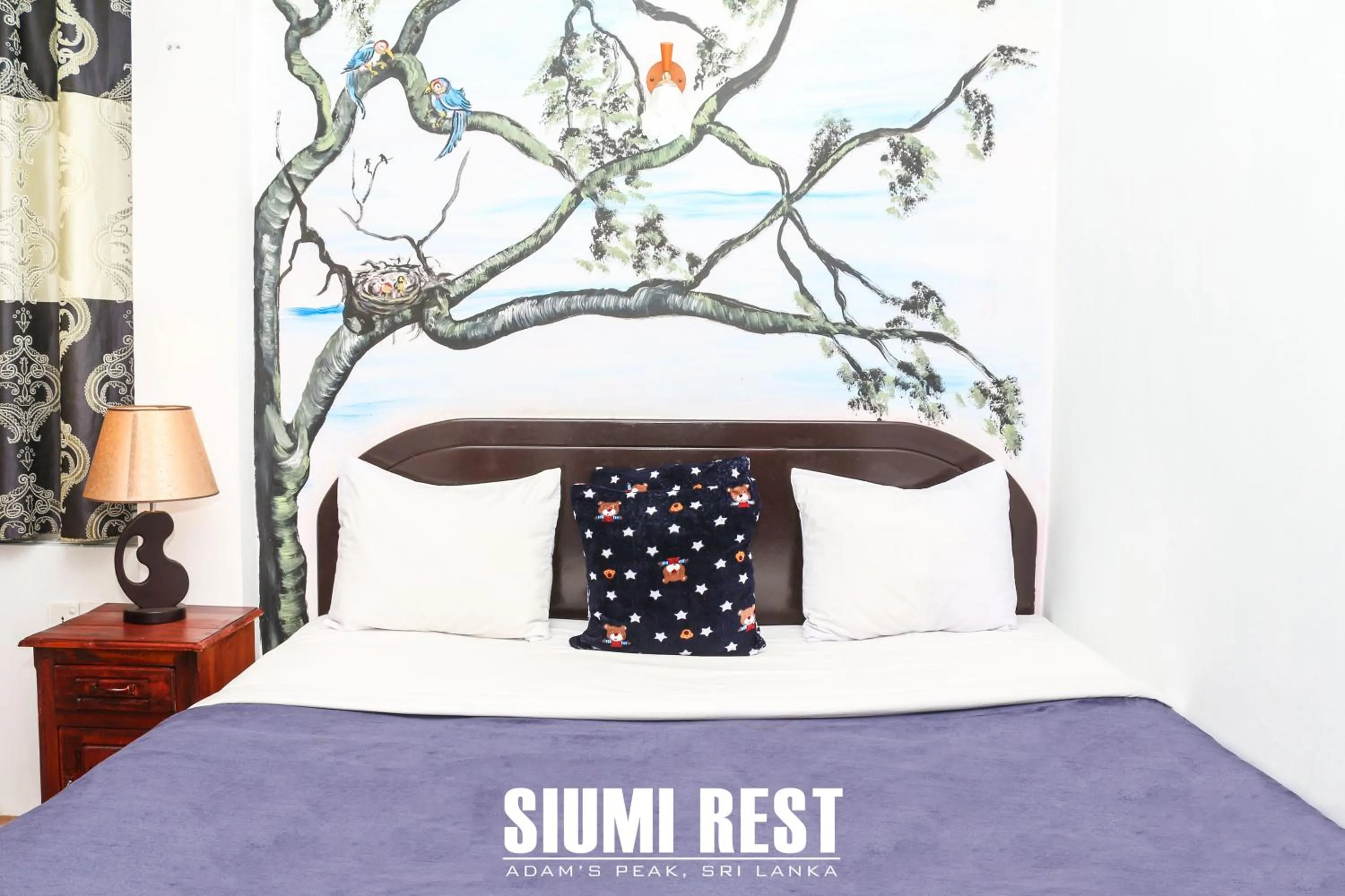 Seating area, Bed in Siumi Rest
