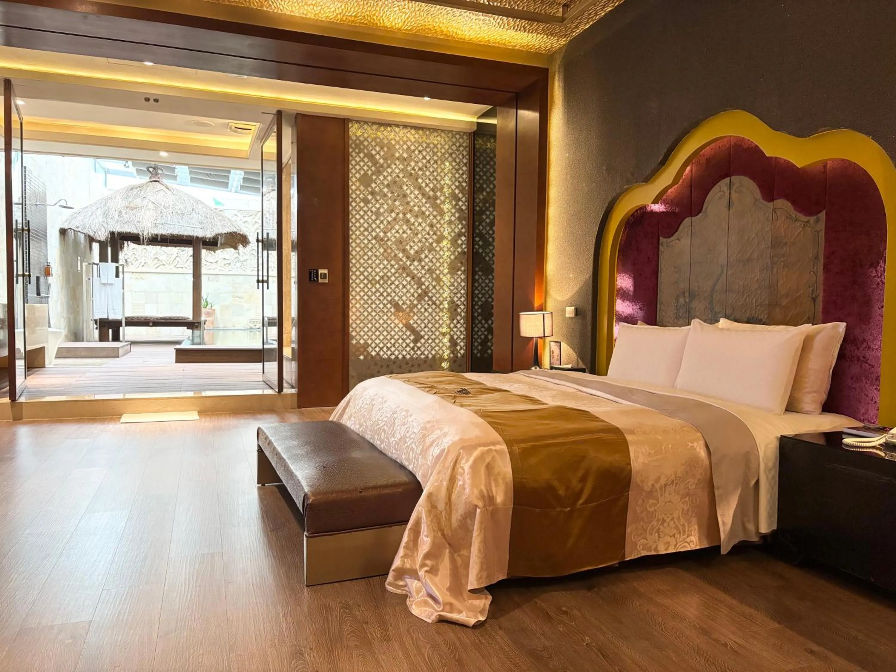 Photo of the whole room, Bed in Xiadu Motel