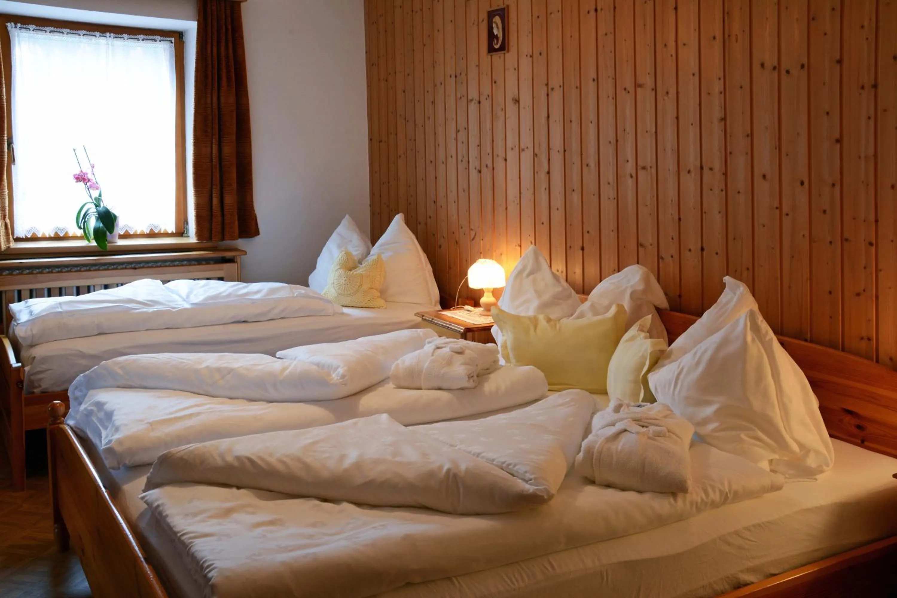 Bed in Hotel Mirabel