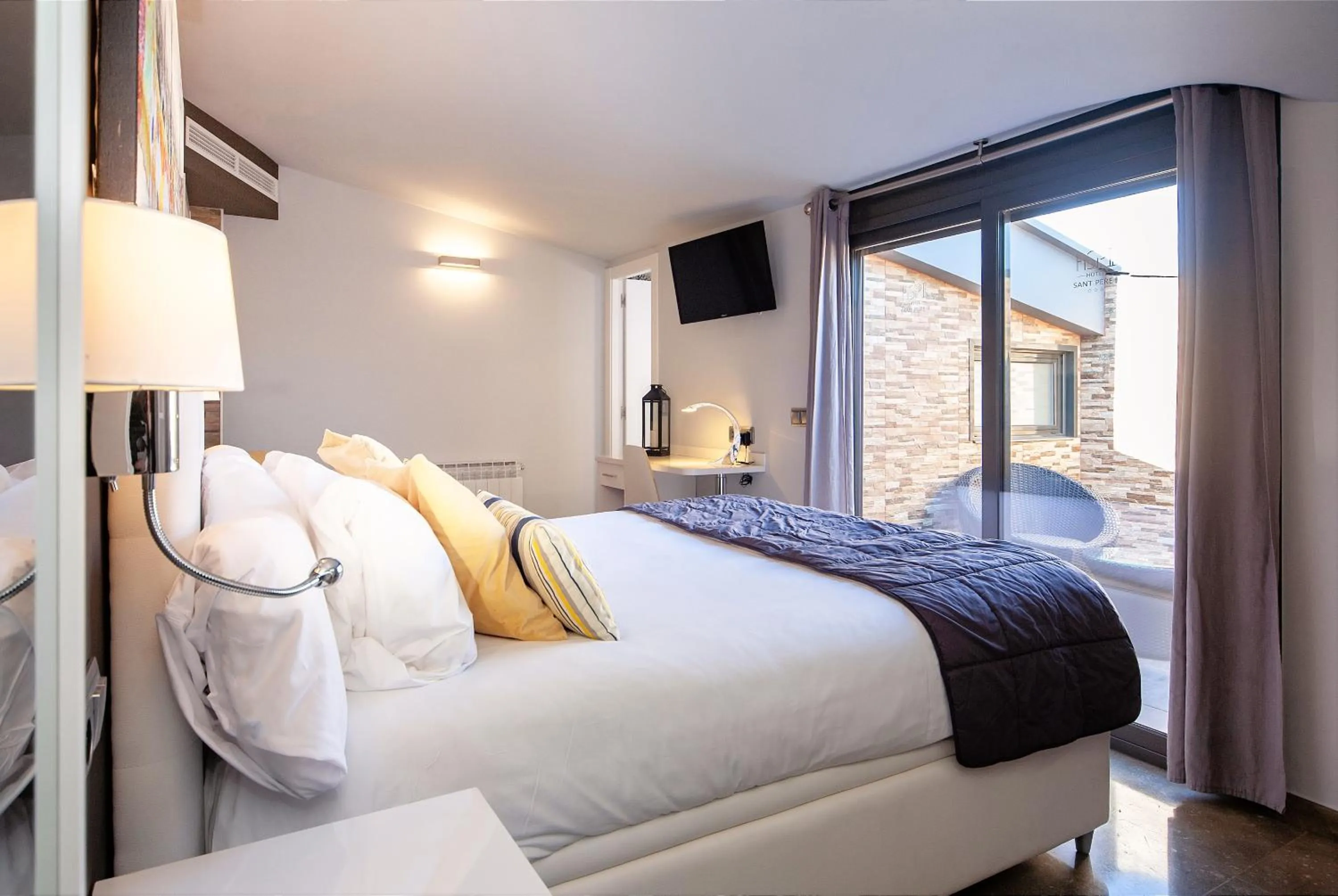 Bed in HOTEL SANT PERE ll HSPII