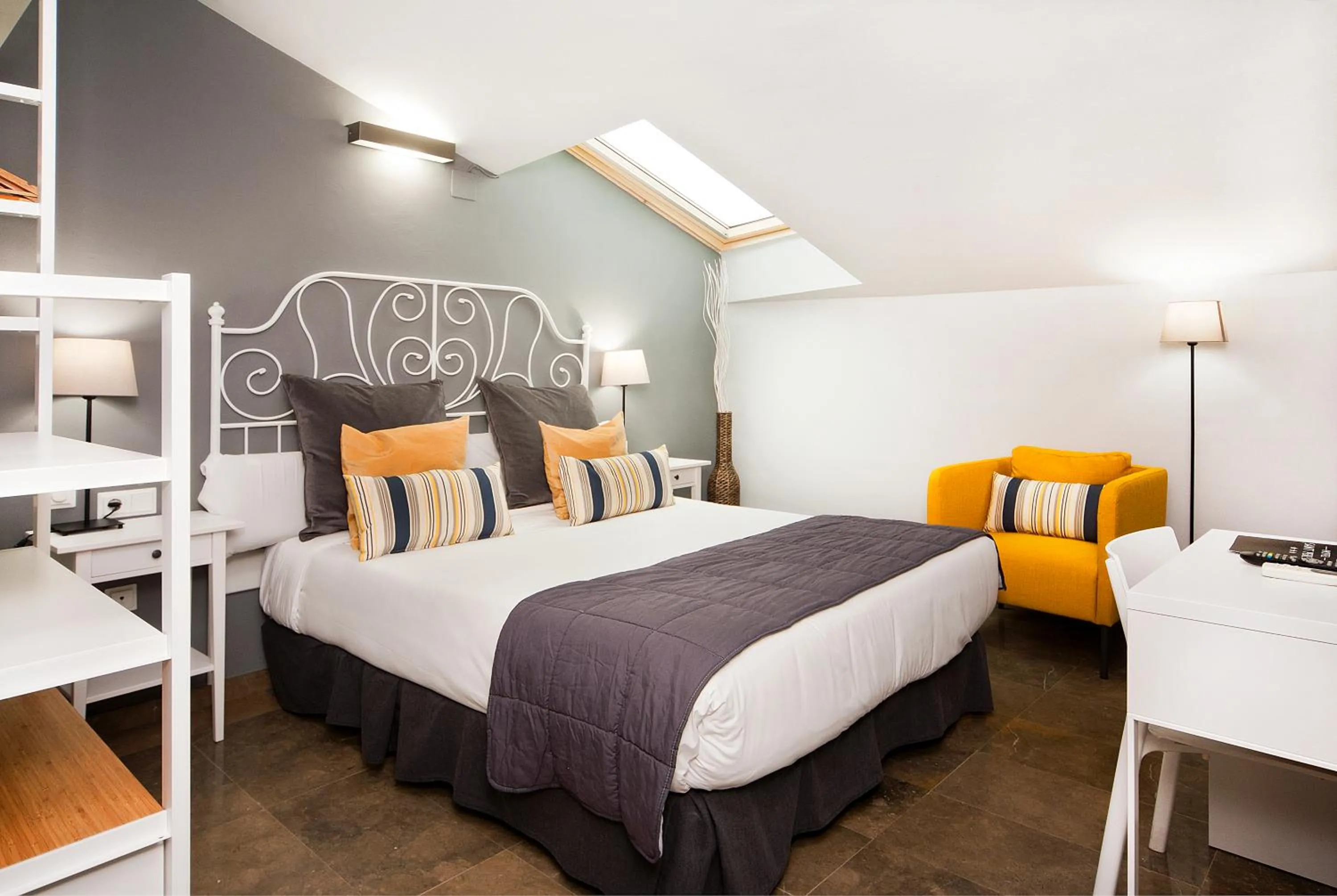 Bed in HOTEL SANT PERE ll HSPII