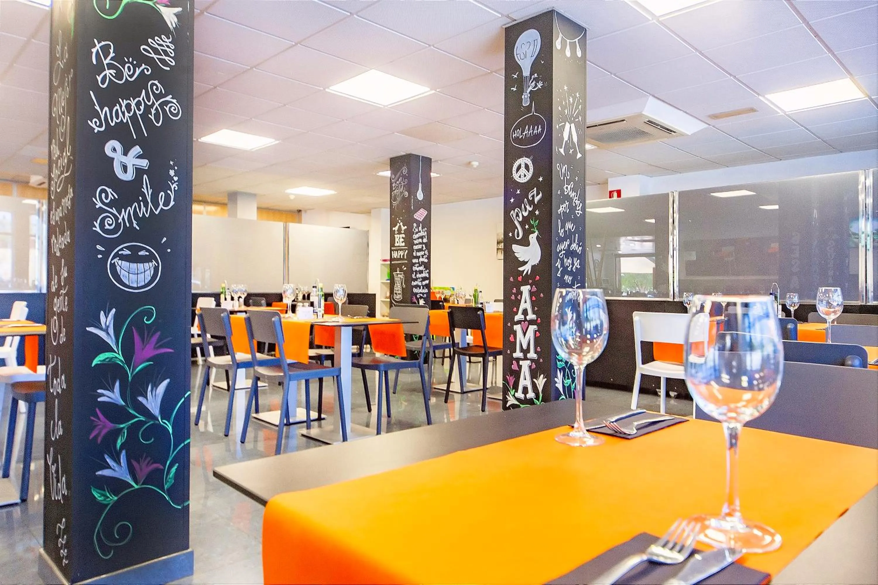 Restaurant/places to eat in HOTEL SANT PERE ll HSPII