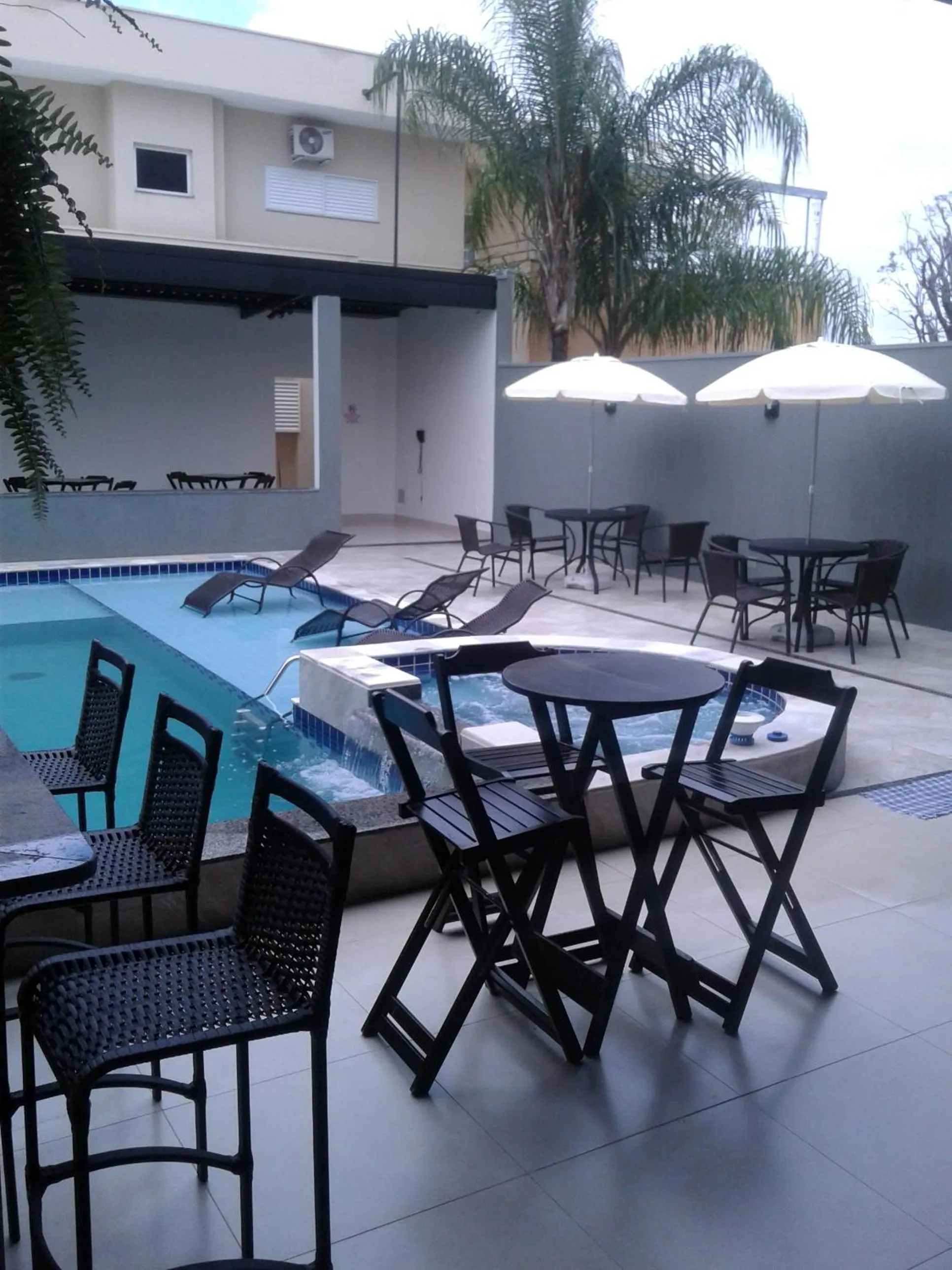 Swimming pool in Revitalle Hotel