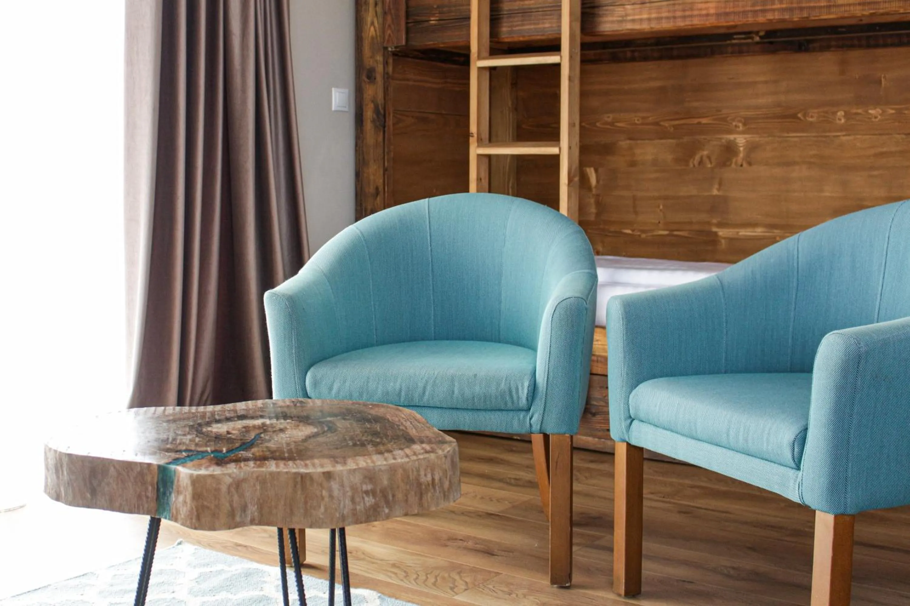 Seating area in Pensiunea Banffy