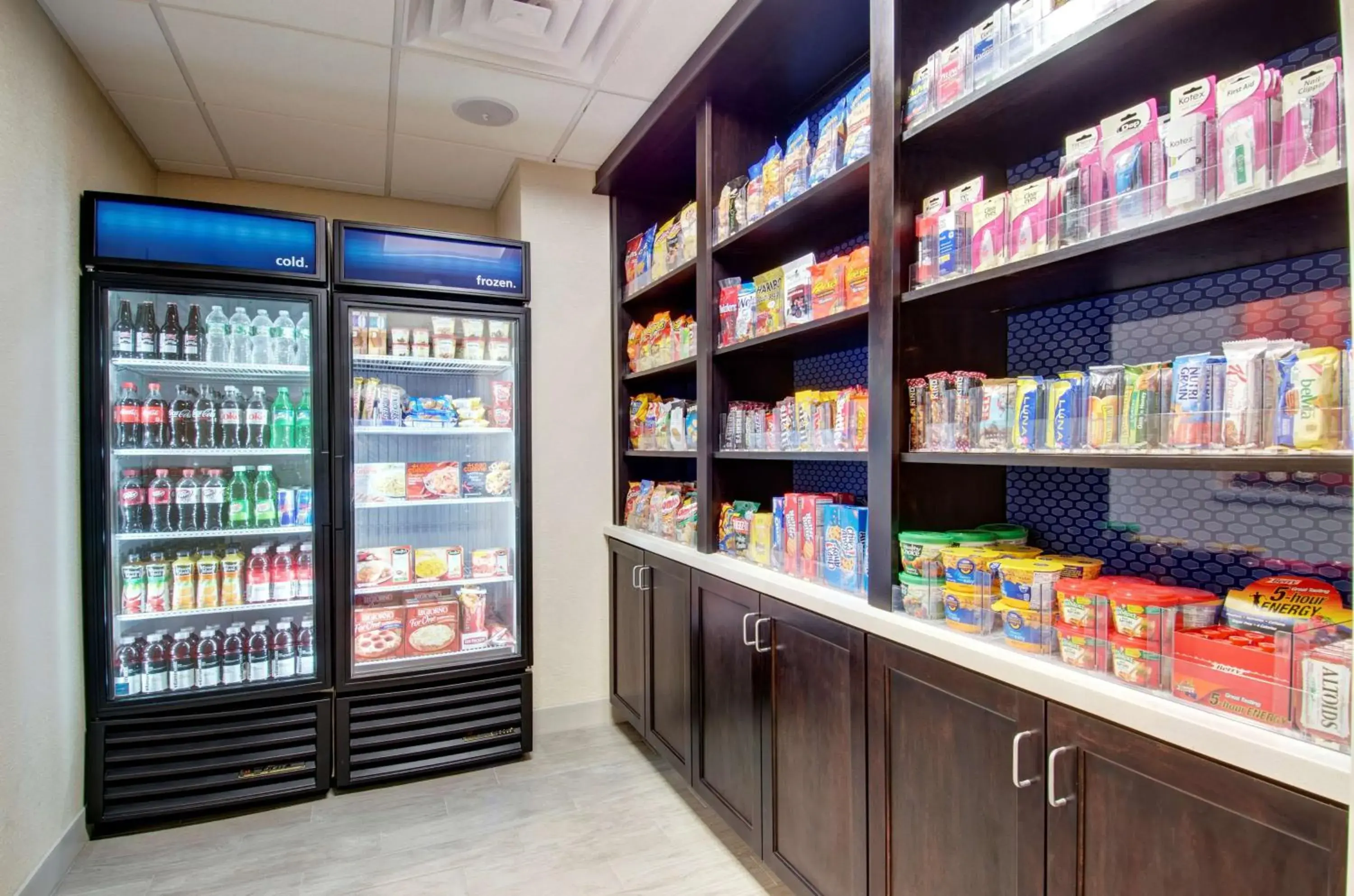 Restaurant/places to eat in Hampton Inn & Suites Springfield Downtown Restaurant/places to eat in Hampton Inn & Suites Springfield Downtown