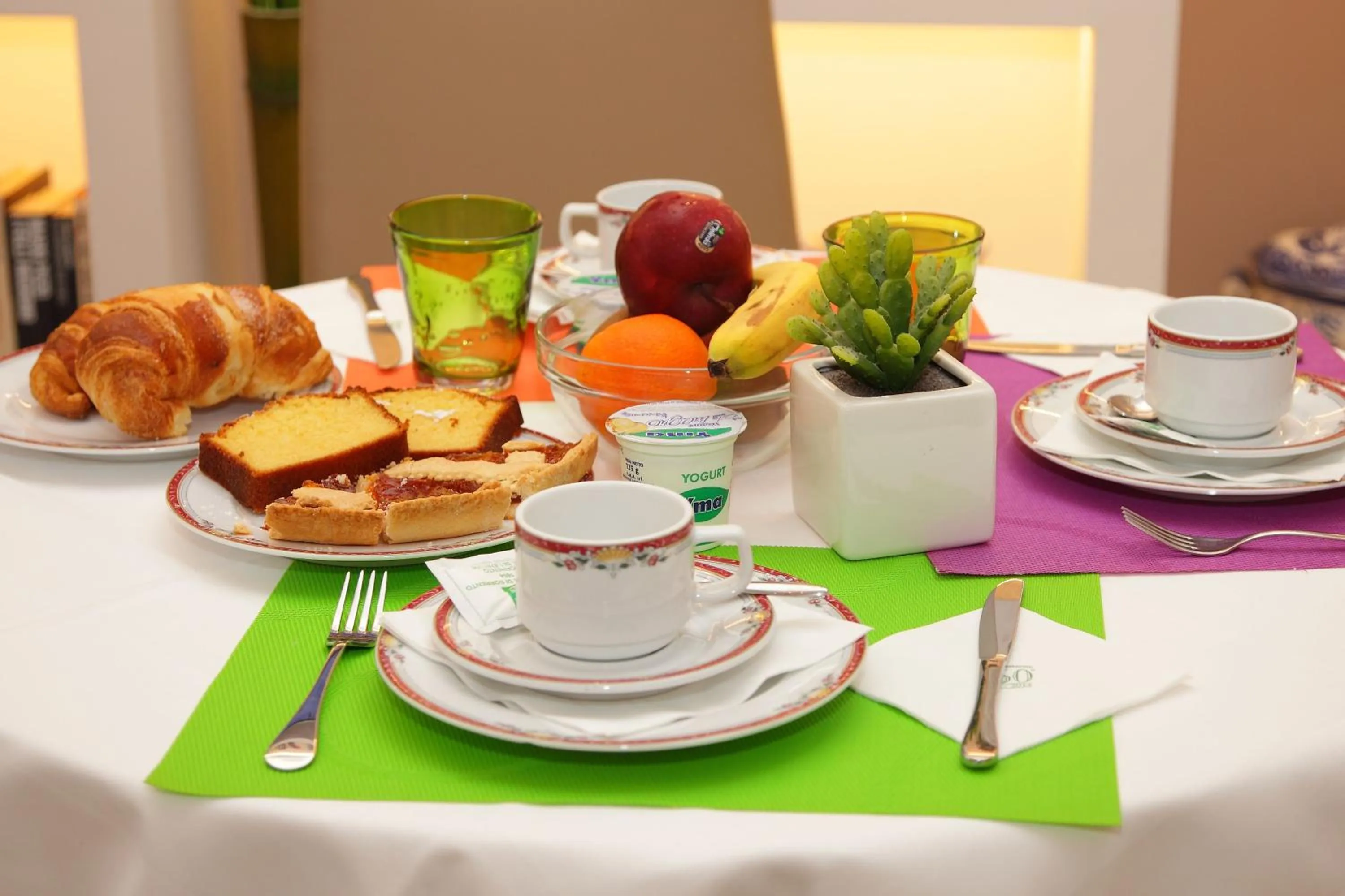 Continental breakfast in Hotel Villa Di Sorrento