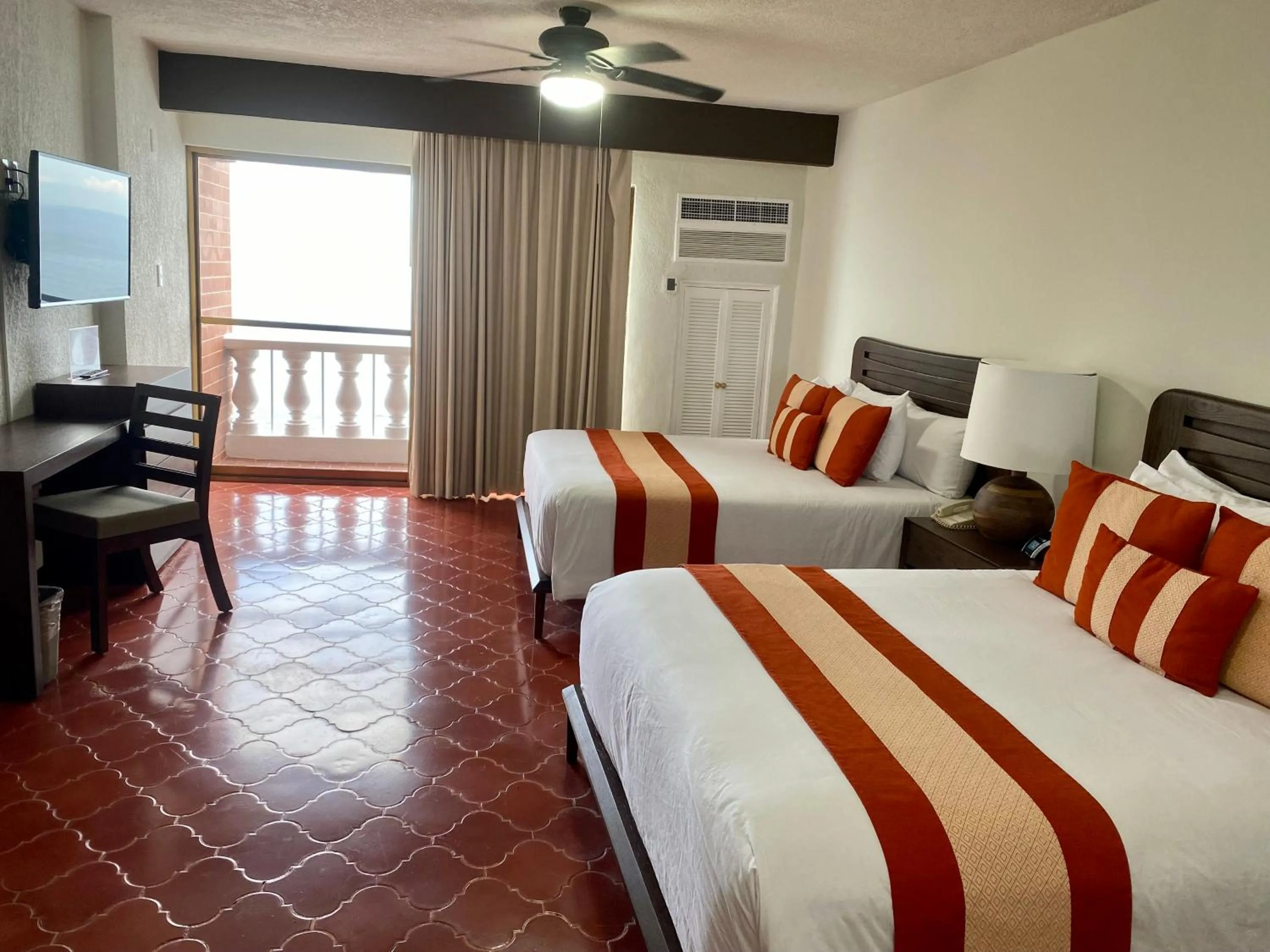 Photo of the whole room, Bed in Costa Sur Resort & Spa