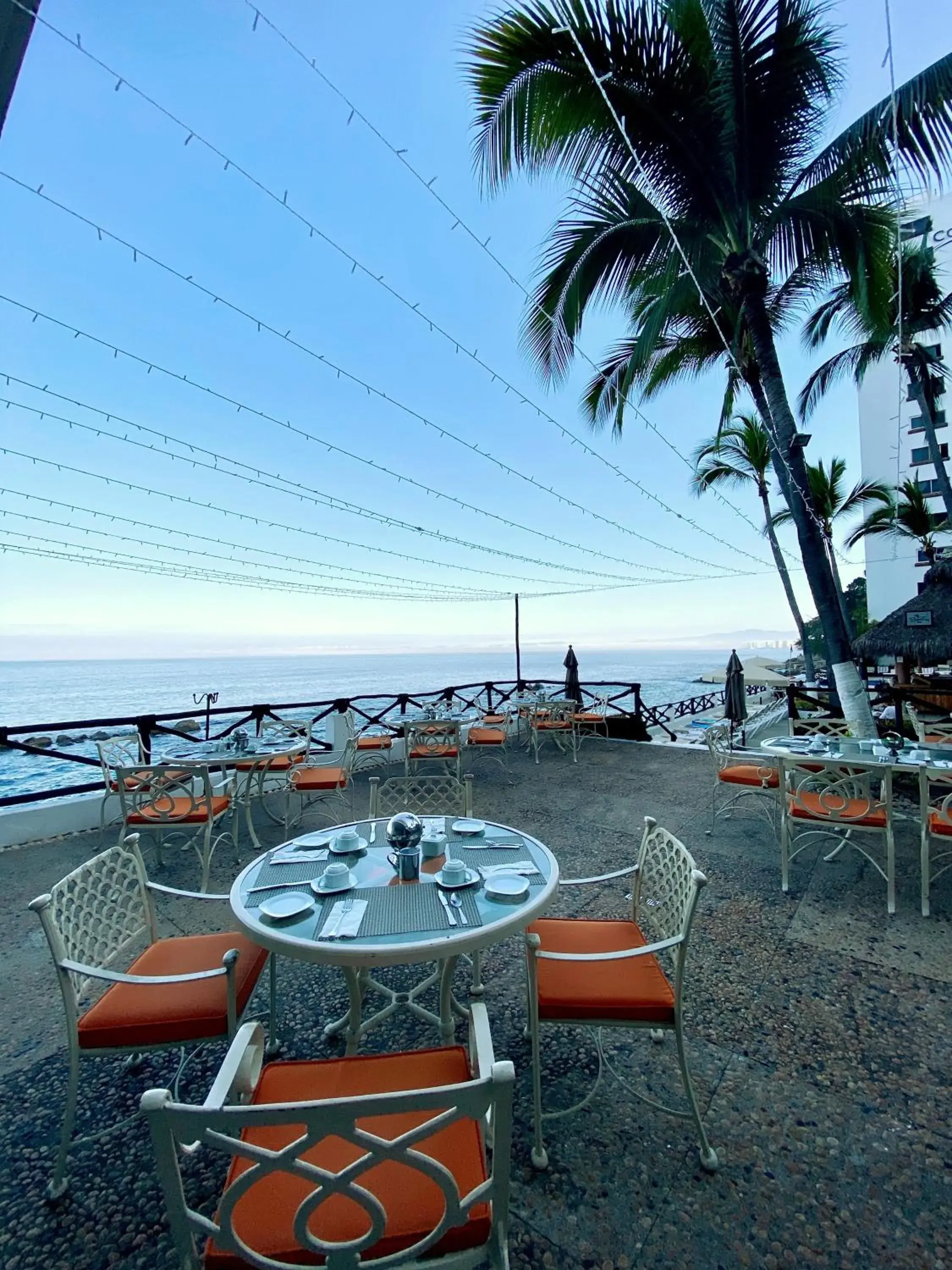 Restaurant/places to eat in Costa Sur Resort & Spa Restaurant/places to eat in Costa Sur Resort & Spa