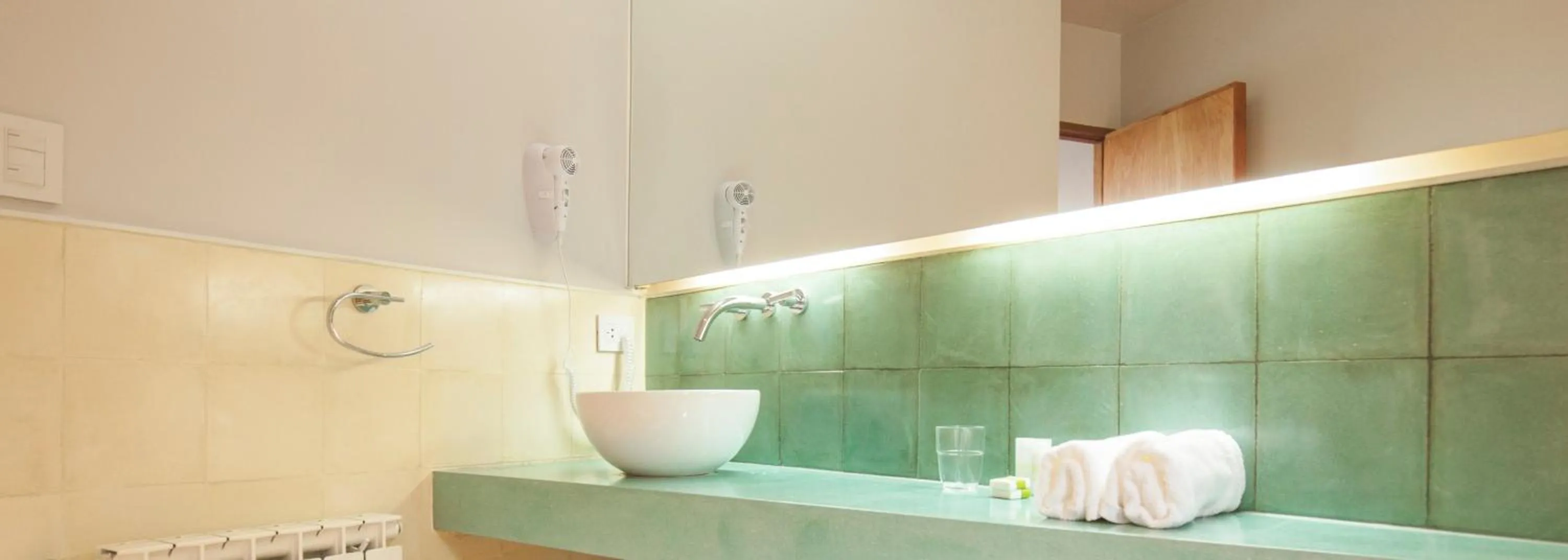 Bathroom in Amalinas Hotel