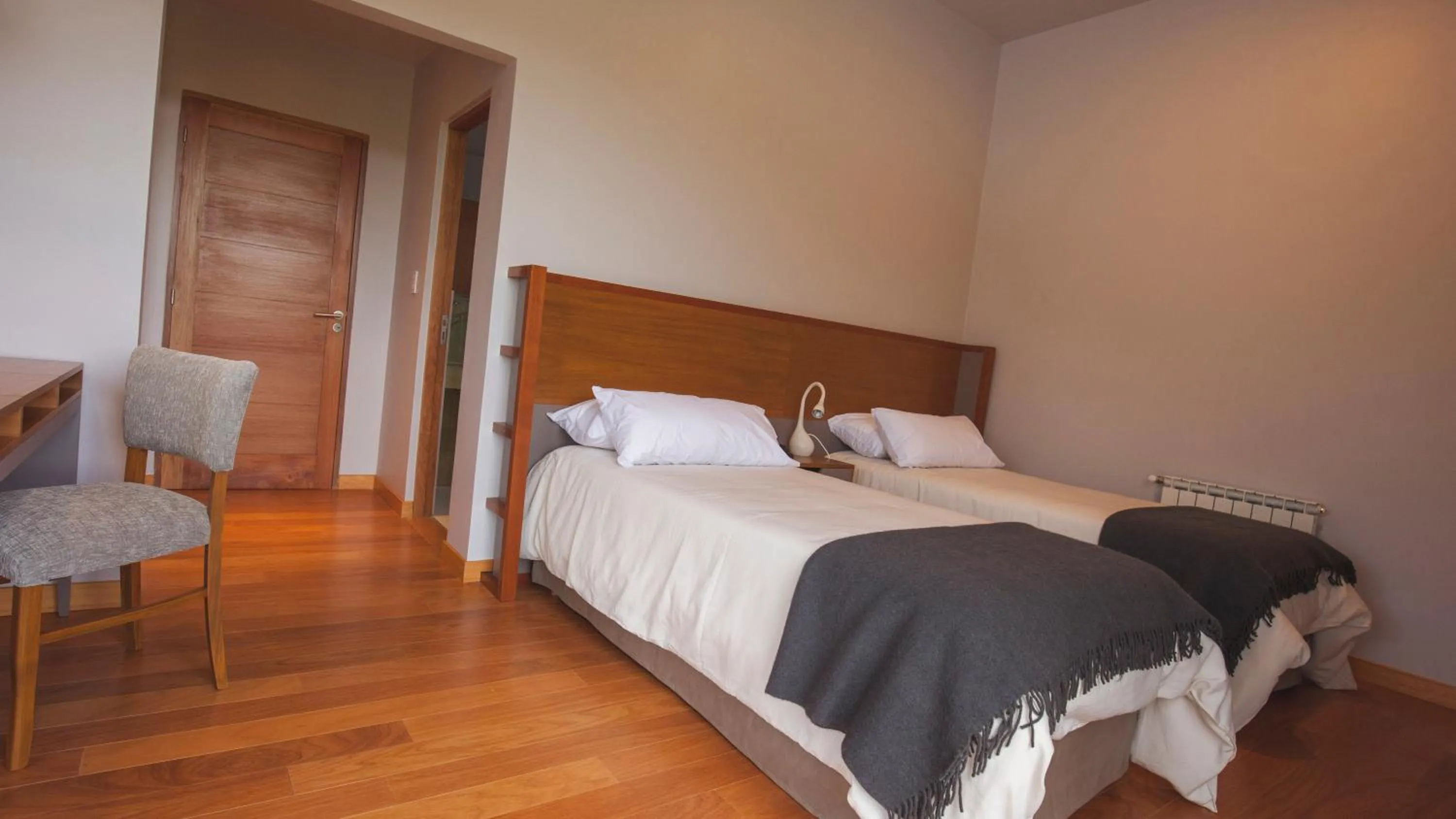 Photo of the whole room, Bed in Amalinas Hotel