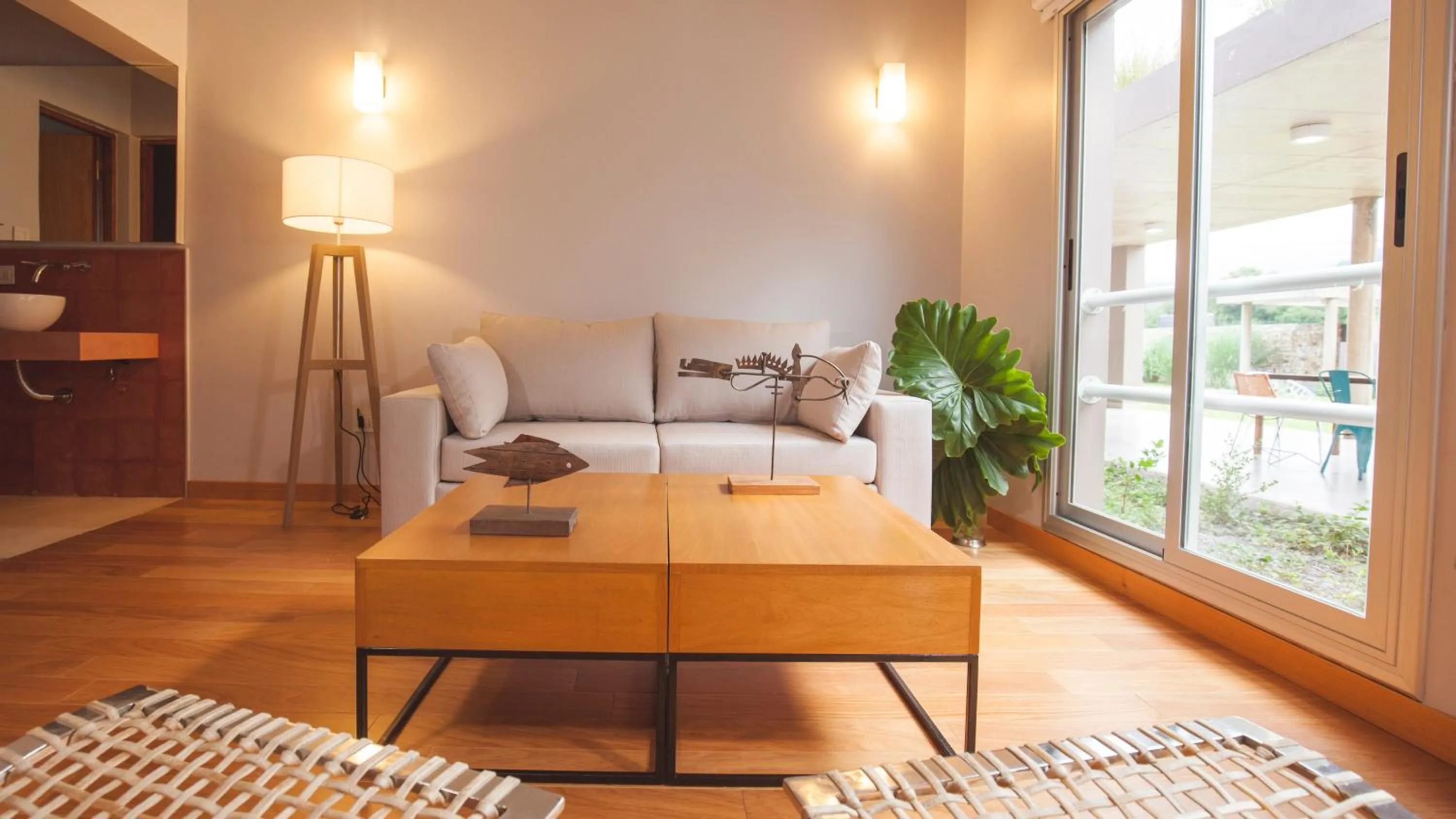 Living room in Amalinas Hotel