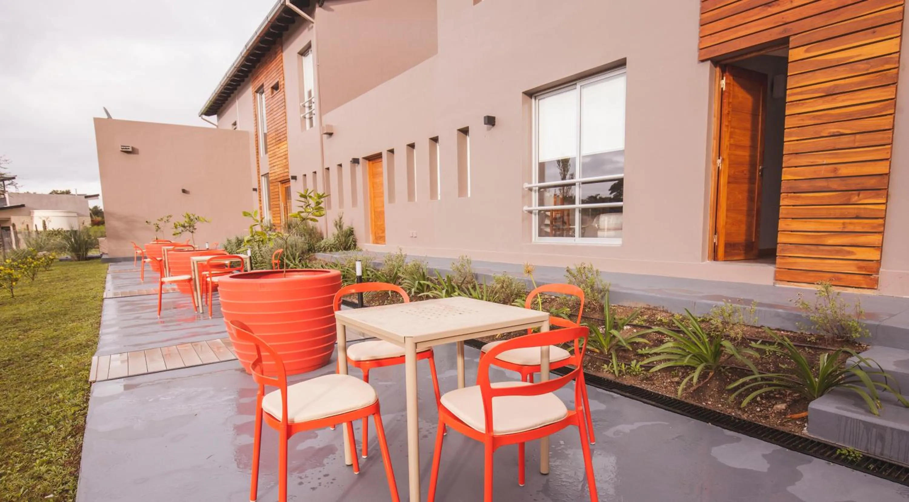 Patio in Amalinas Hotel