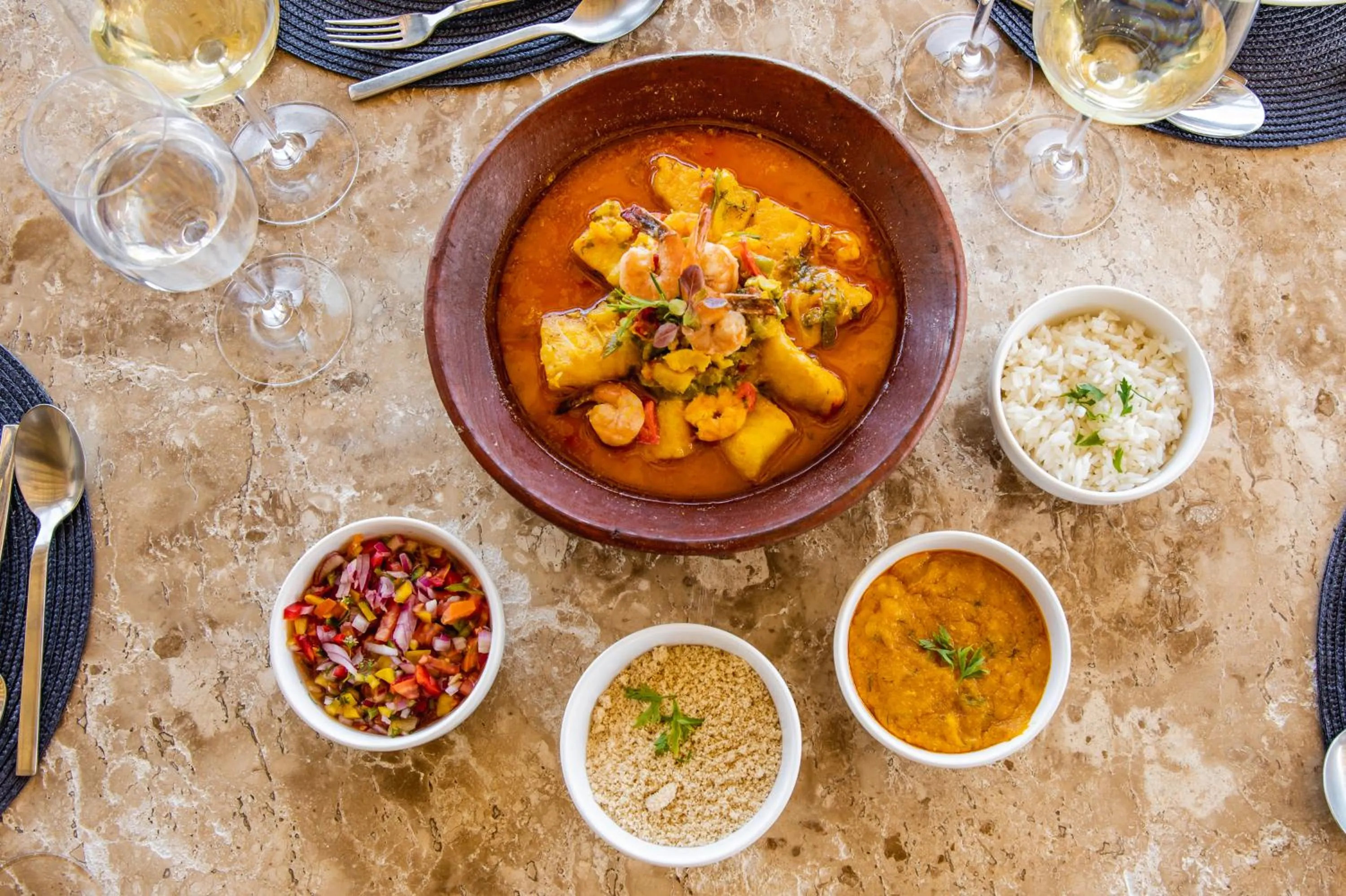 Food and drinks in Pousada Aldeola by Slaviero Hotéis