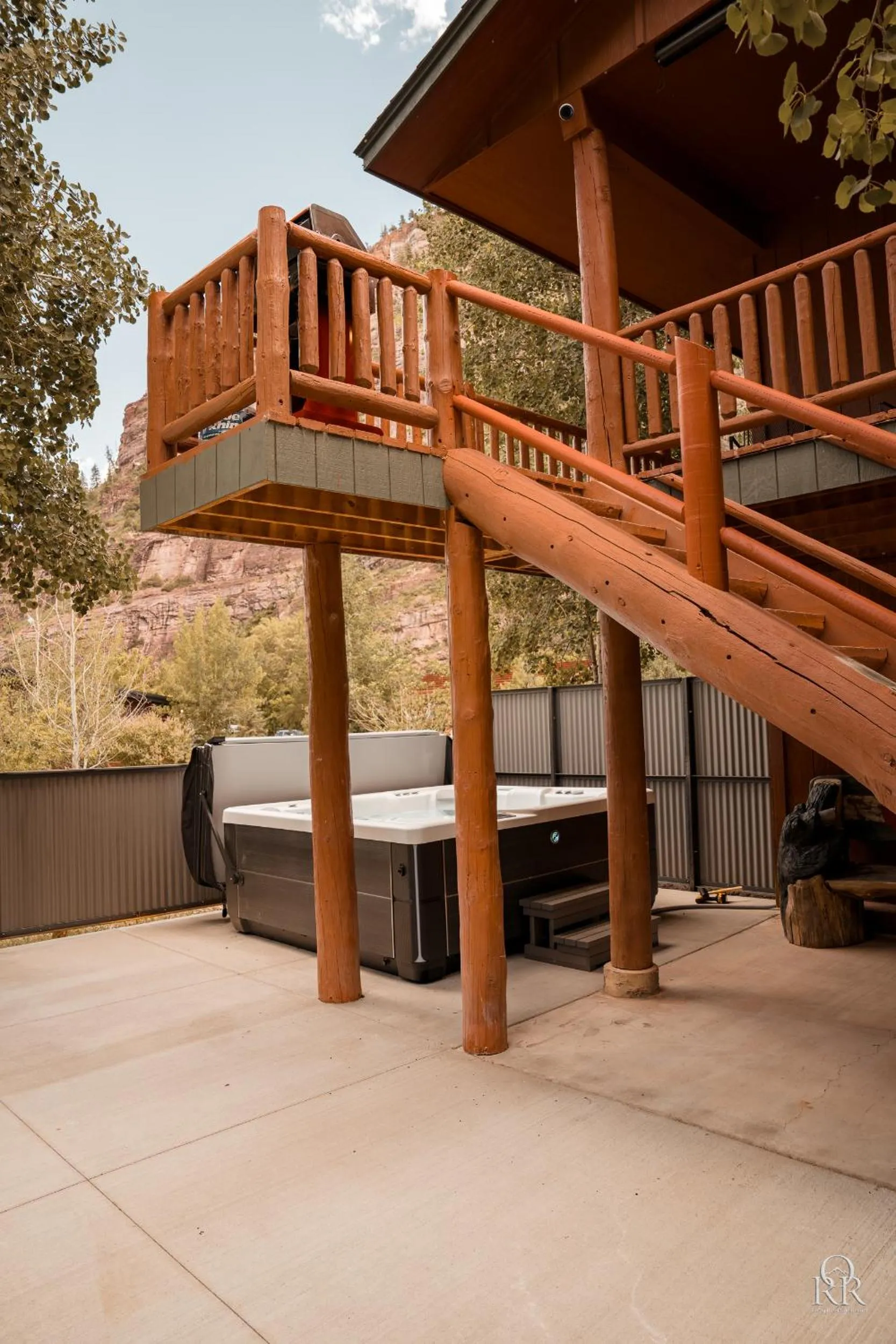 Ouray Riverside Resort - Inn & Cabins