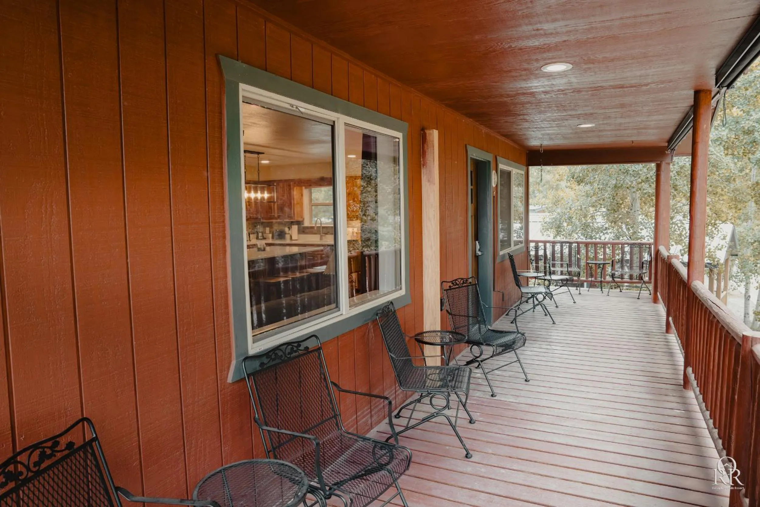 Ouray Riverside Resort - Inn & Cabins
