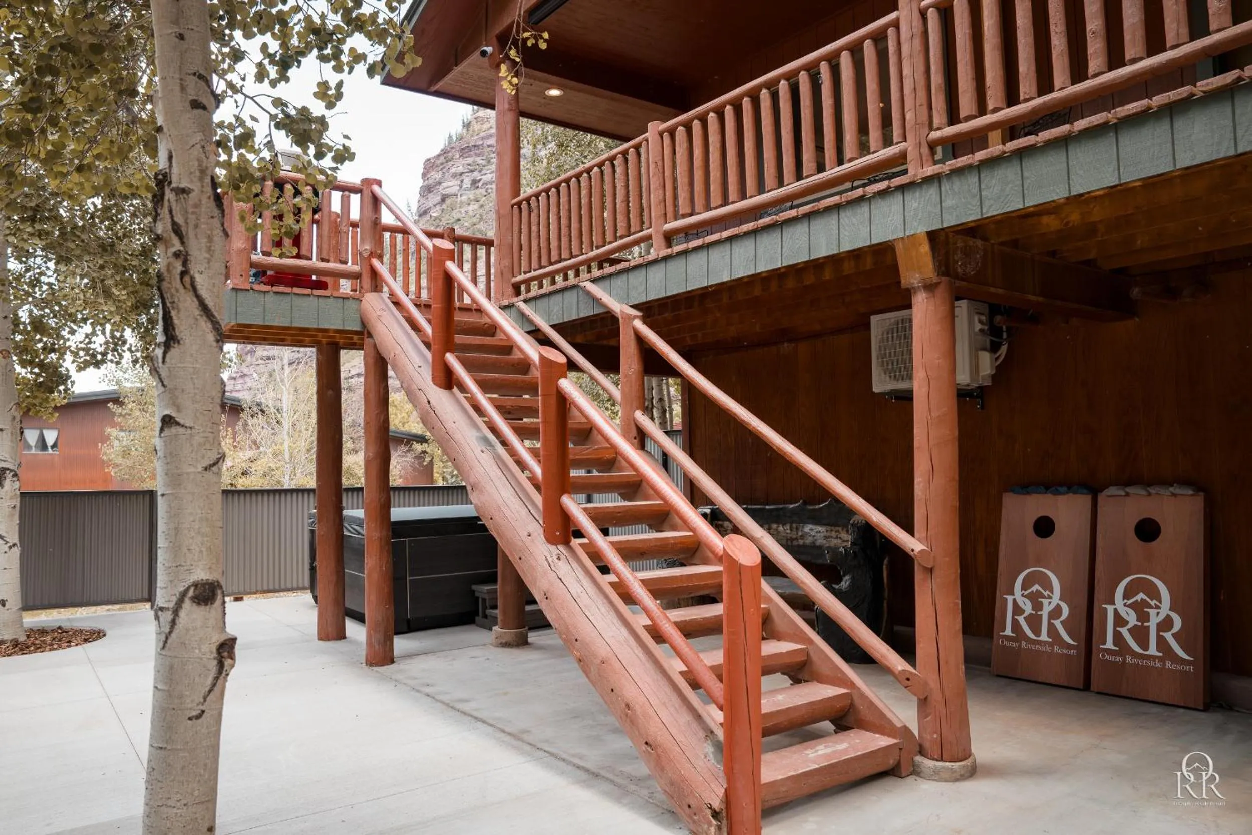 Ouray Riverside Resort - Inn & Cabins