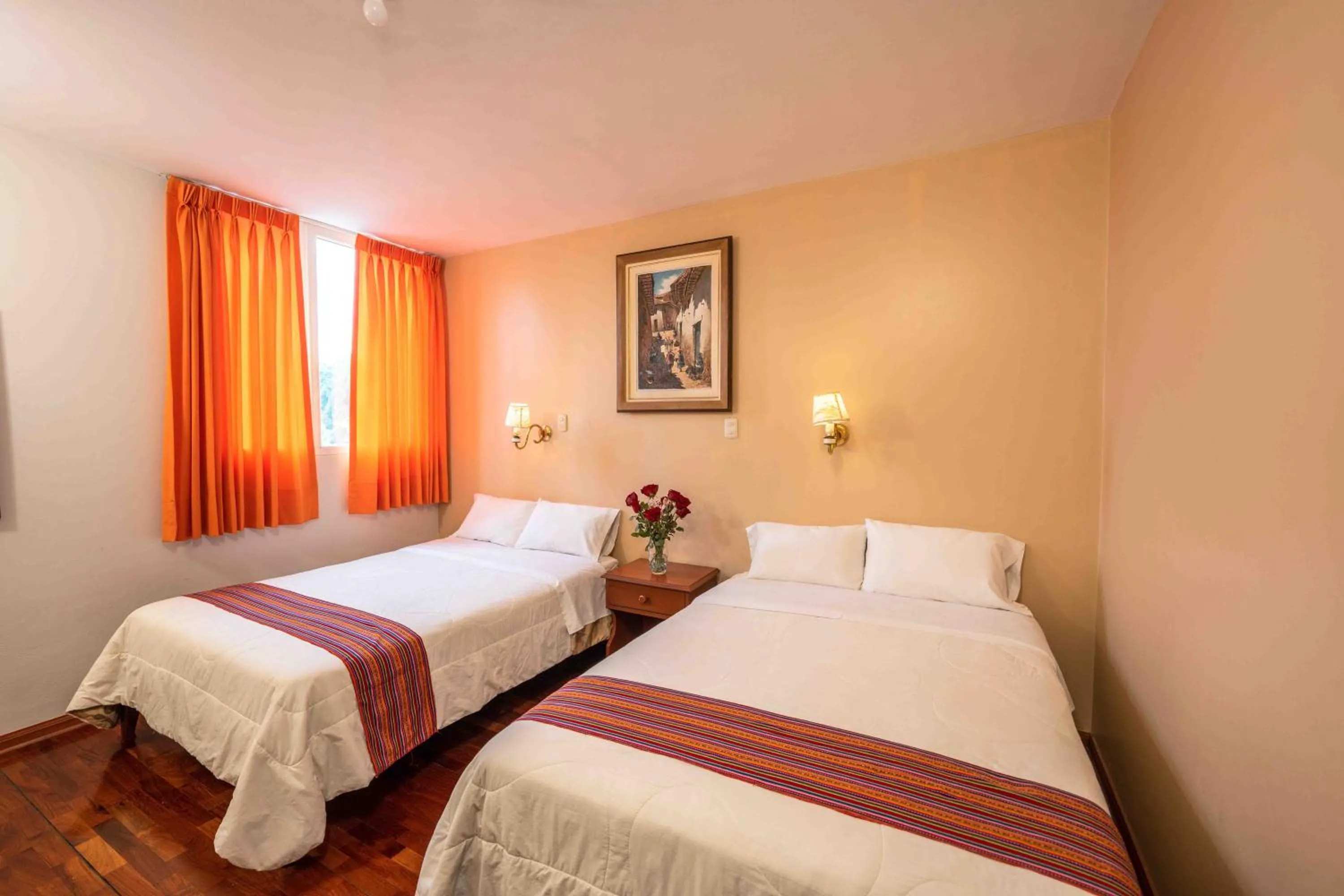 Bedroom, Bed in Hotel Manhattan Inn Airport