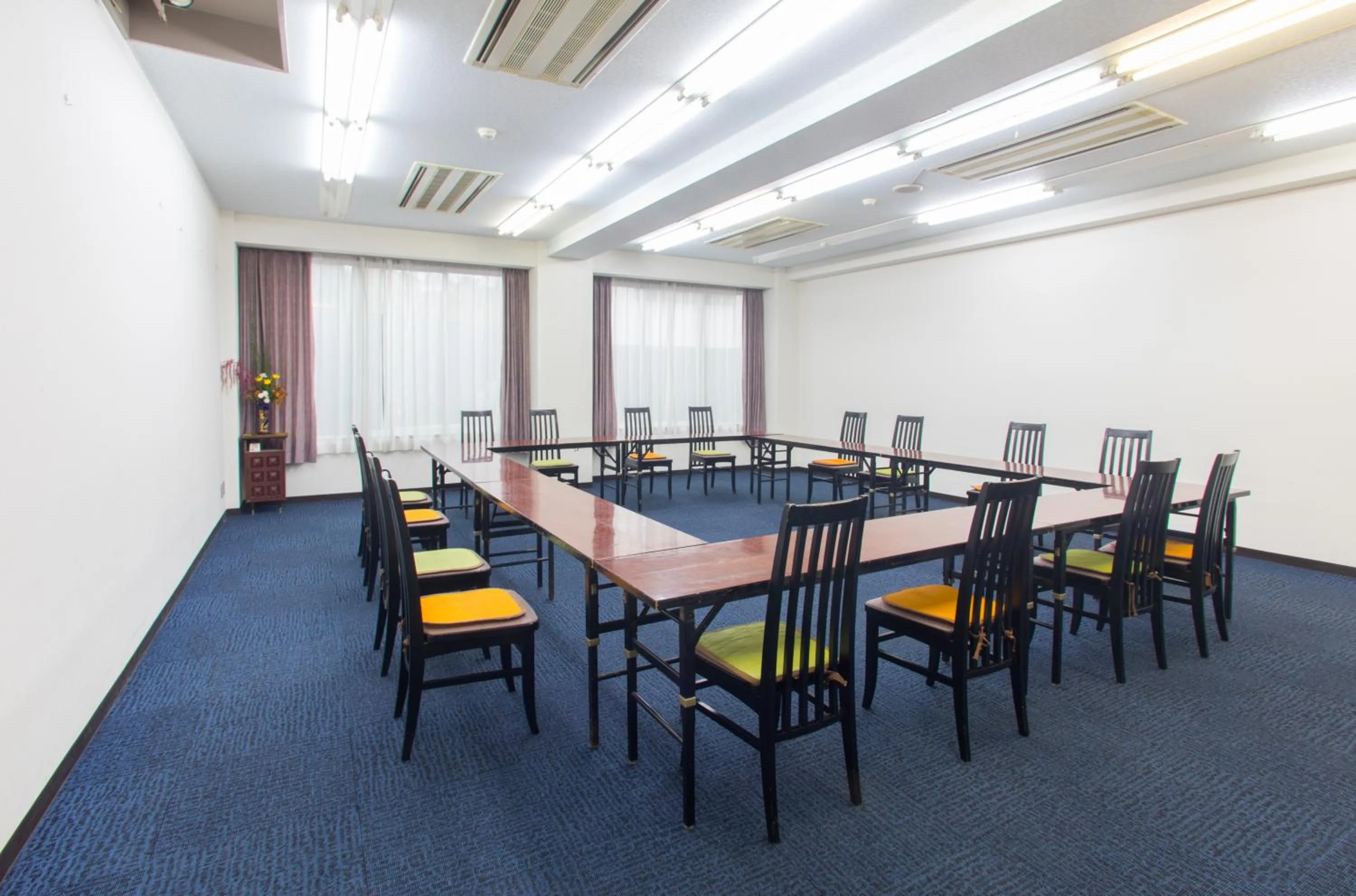 Meeting/conference room in Masunoi