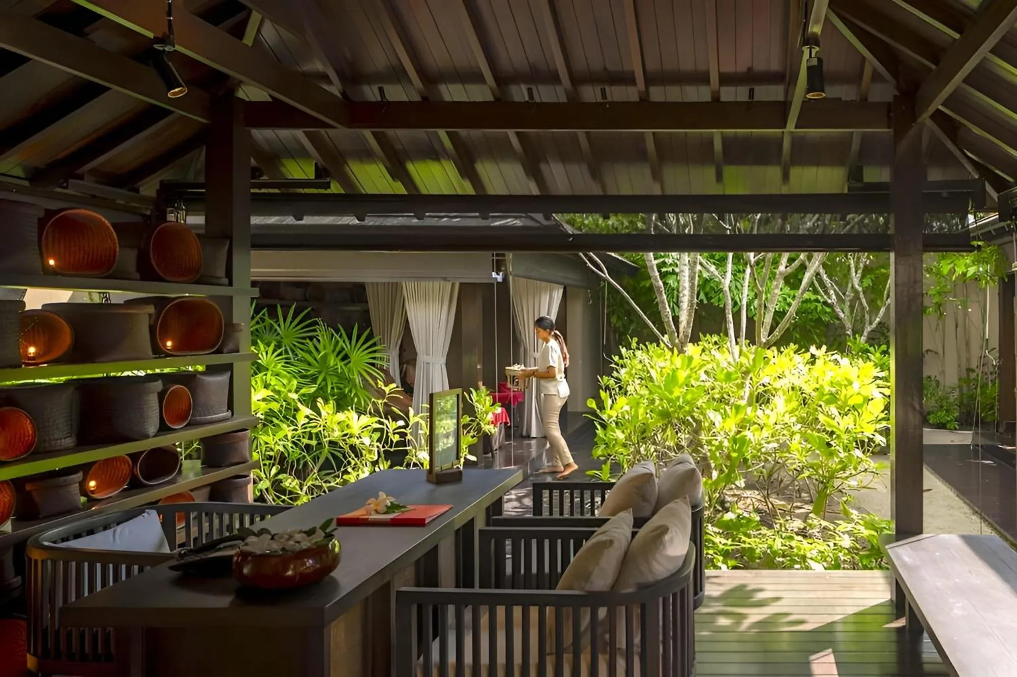 Massage in The Source Herbal Detox Retreat