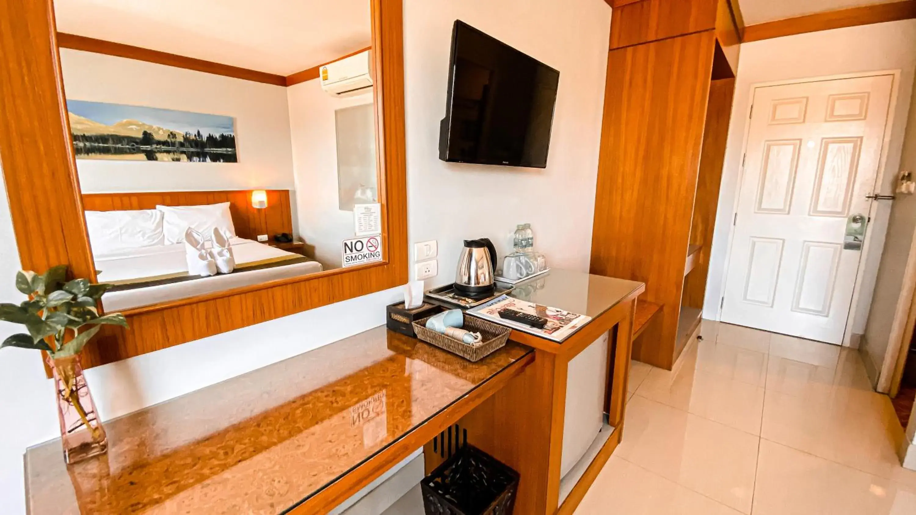 Standard Double Room in K2 Hotel @ Airport Standard Double Room in K2 Hotel @ Airport