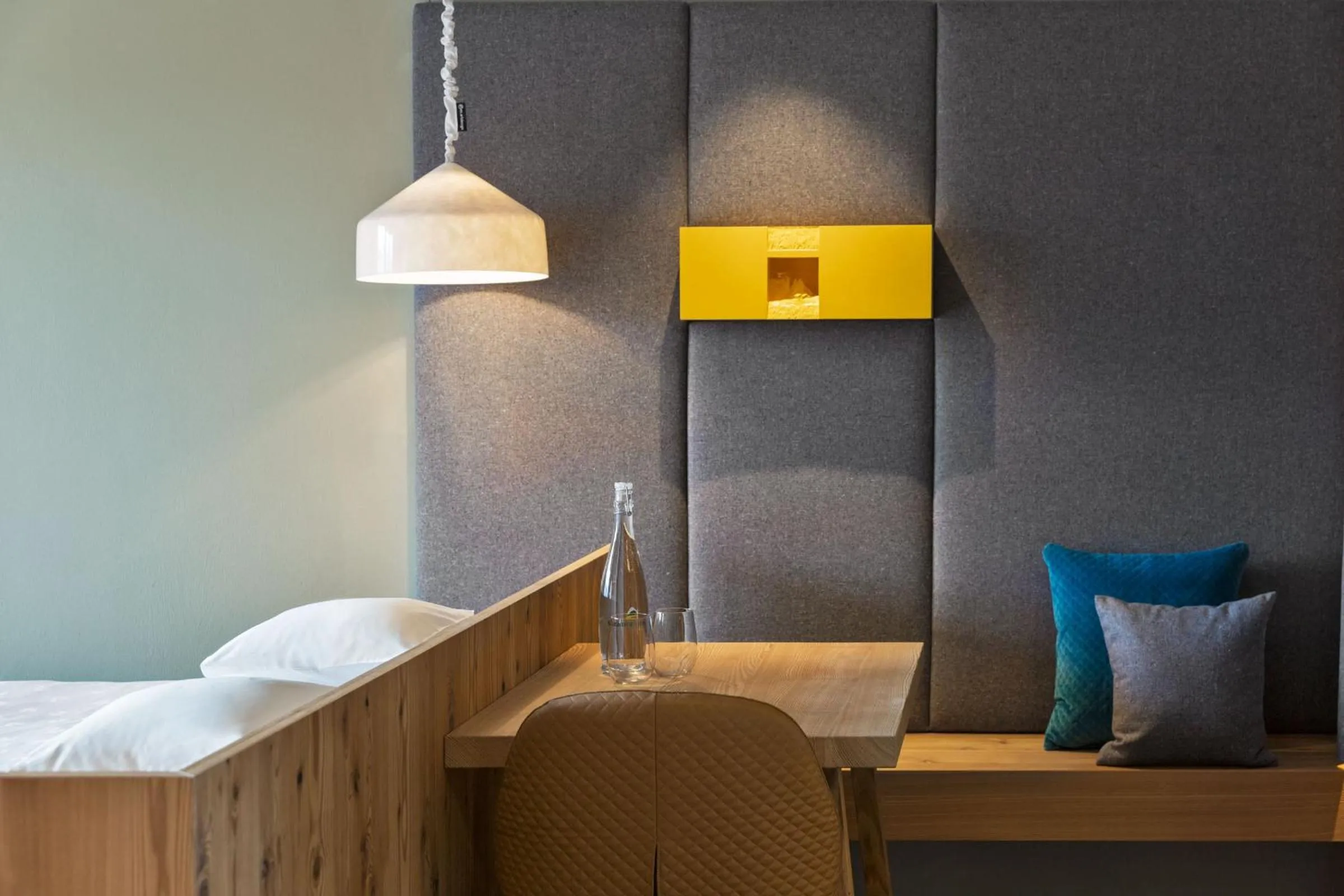 Photo of the whole room, Bed in ICARO Hotel