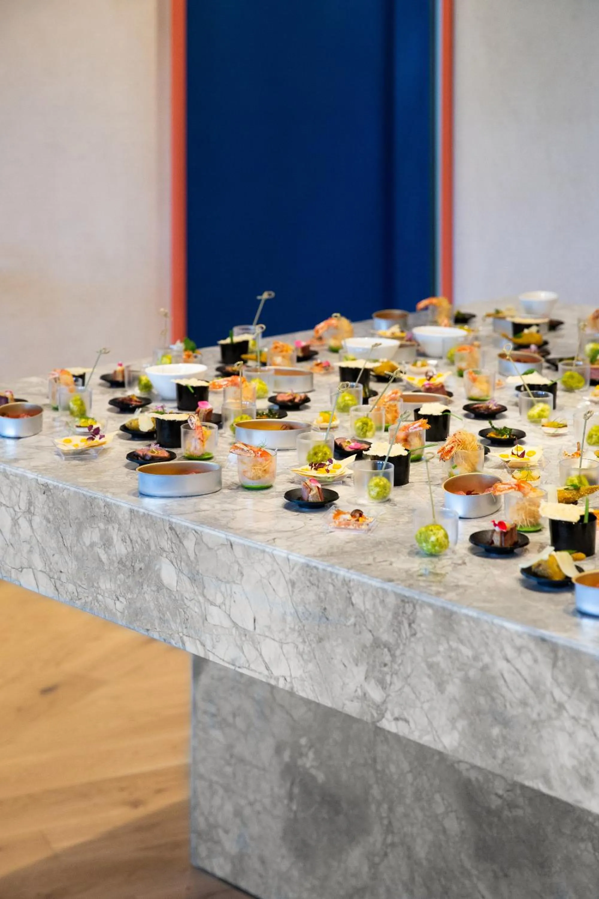 Restaurant/places to eat in ICARO Hotel