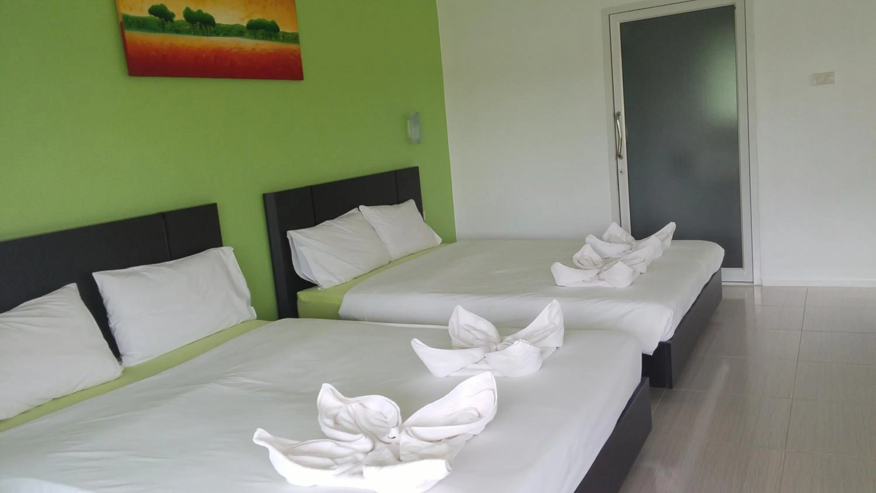 Bed in Thipburee Resort