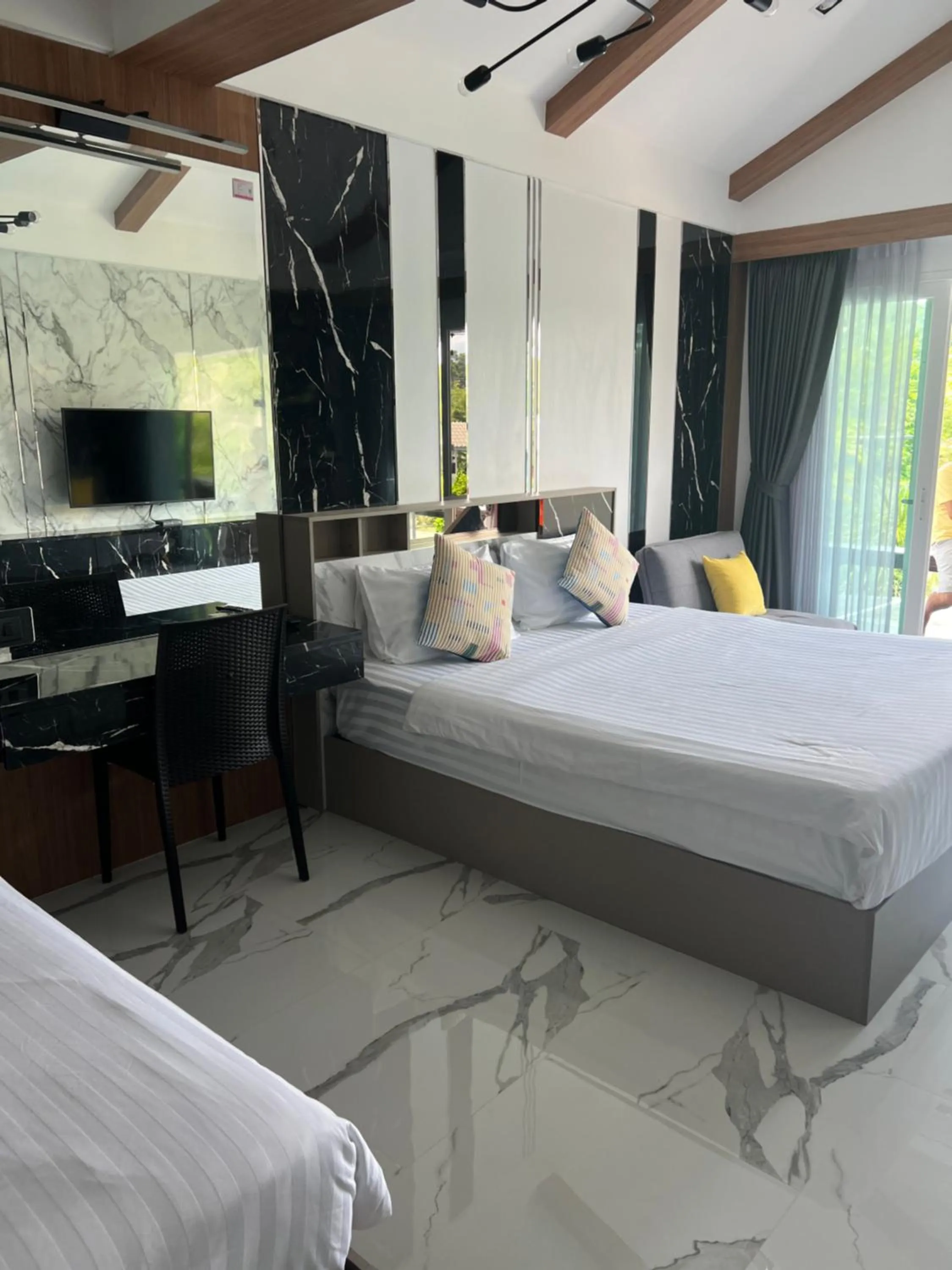 Bed in Thipburee Resort