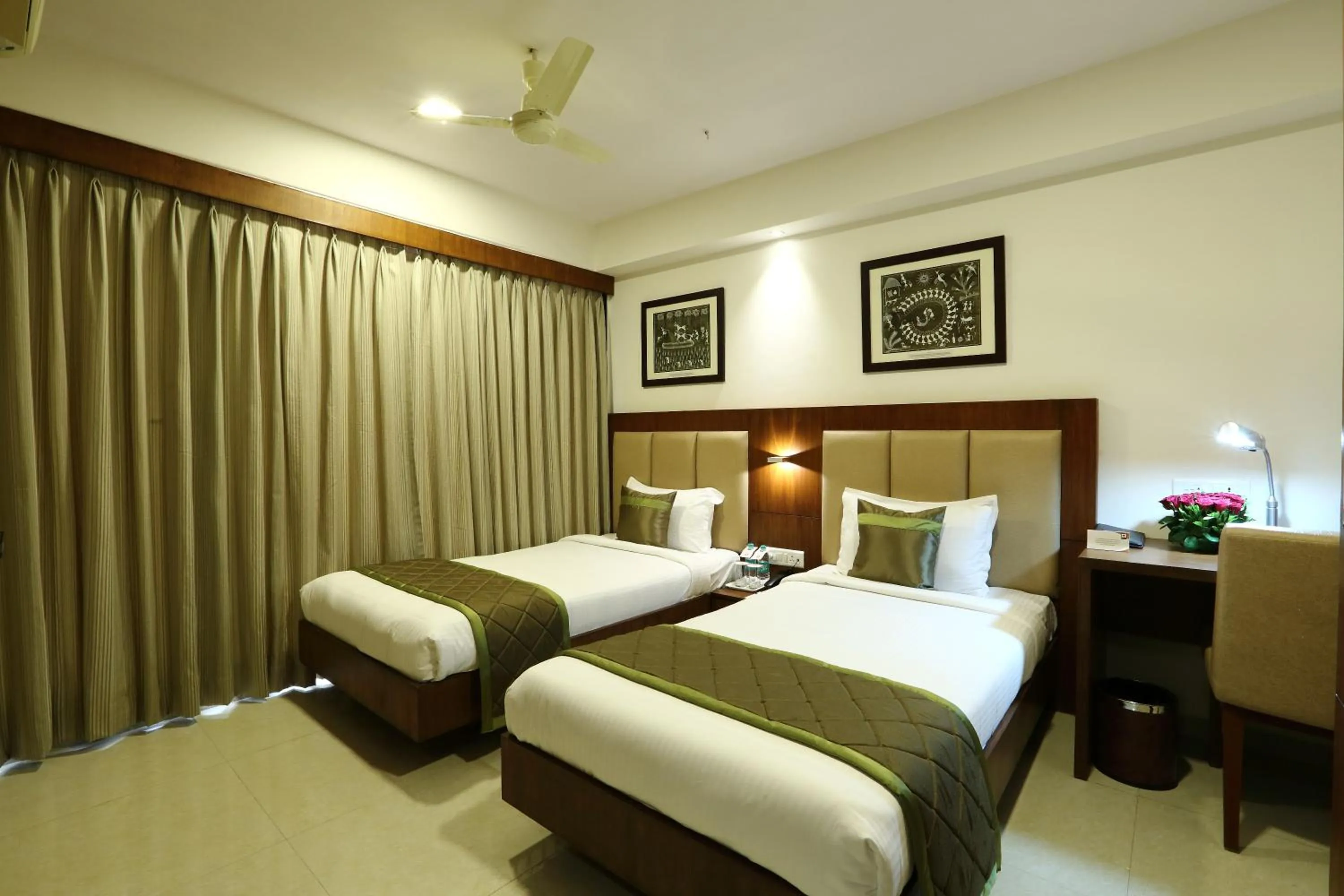 Photo of the whole room, Bed in The Altruist Business Hotel Andheri
