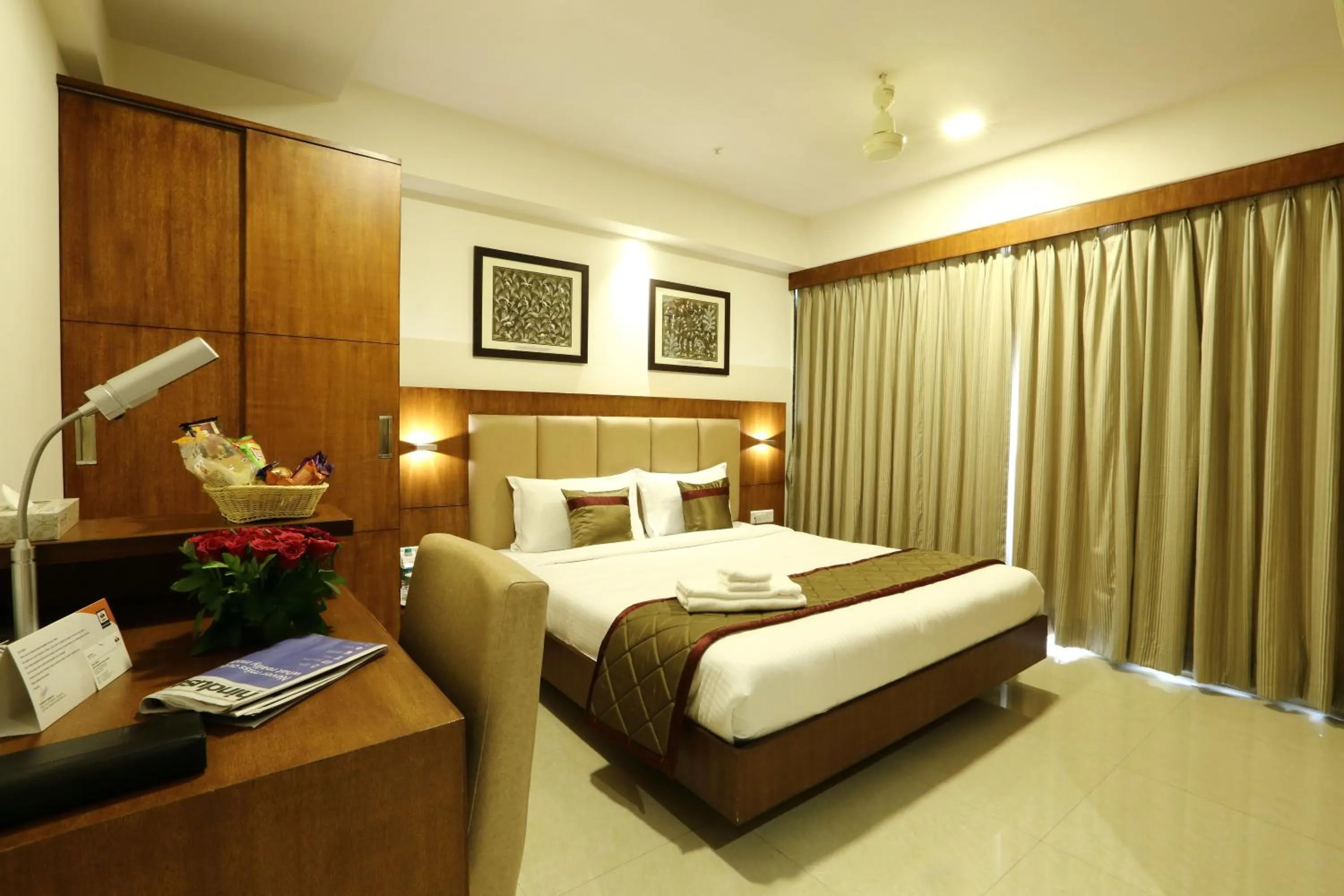 Photo of the whole room, Bed in The Altruist Business Hotel Andheri