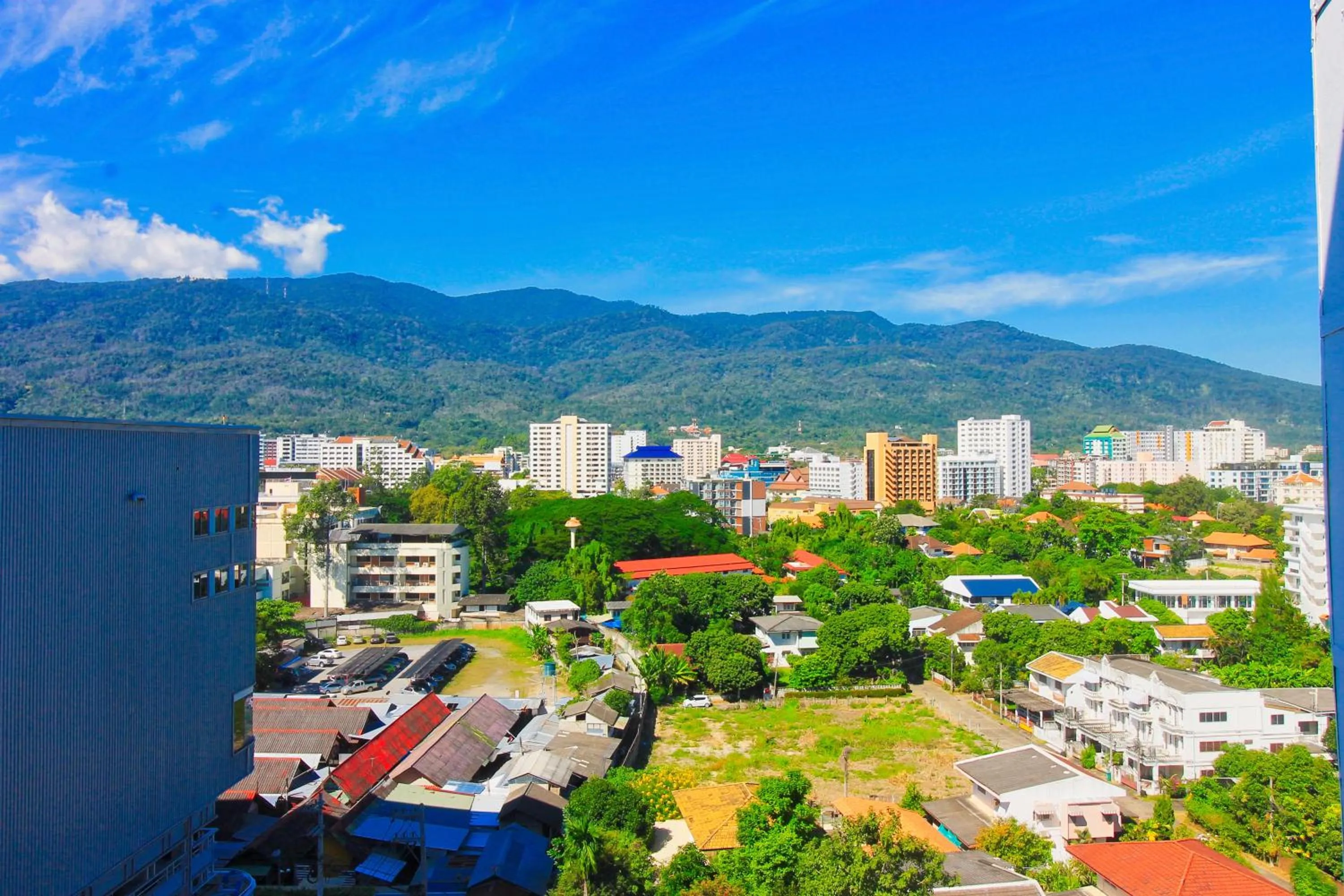 Balcony/Terrace in Viengping Mansion