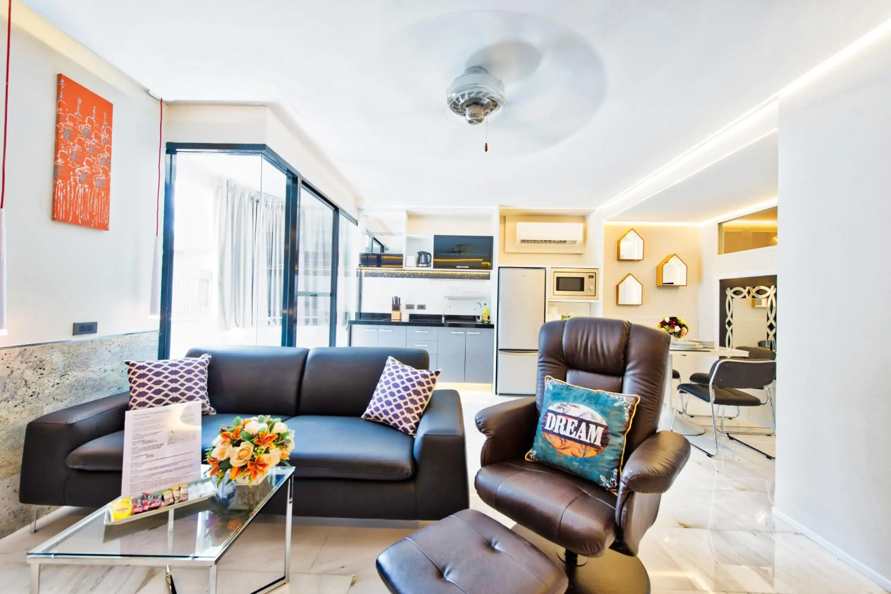 Living room in Viengping Mansion Living room in Viengping Mansion