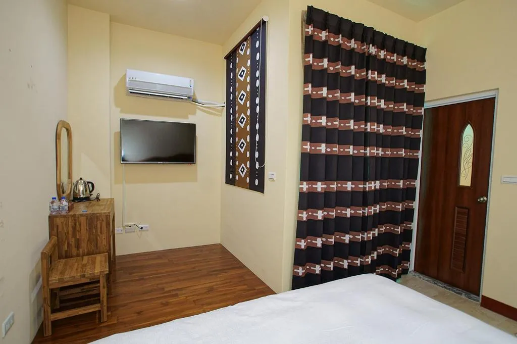 TV and multimedia, Bed in Makabahi B&B