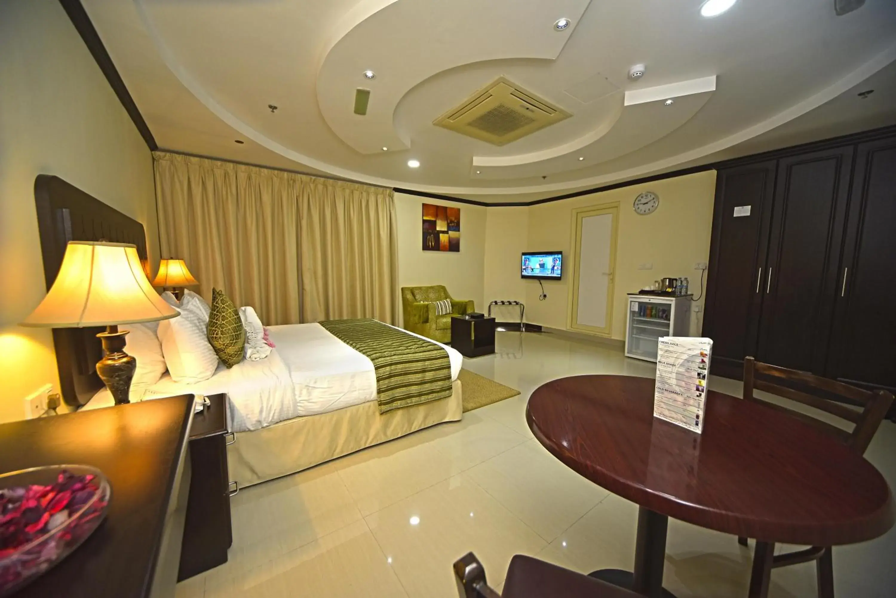 Photo of the whole room, Bed in Alain Hotel Ajman Photo of the whole room, Bed in Alain Hotel Ajman