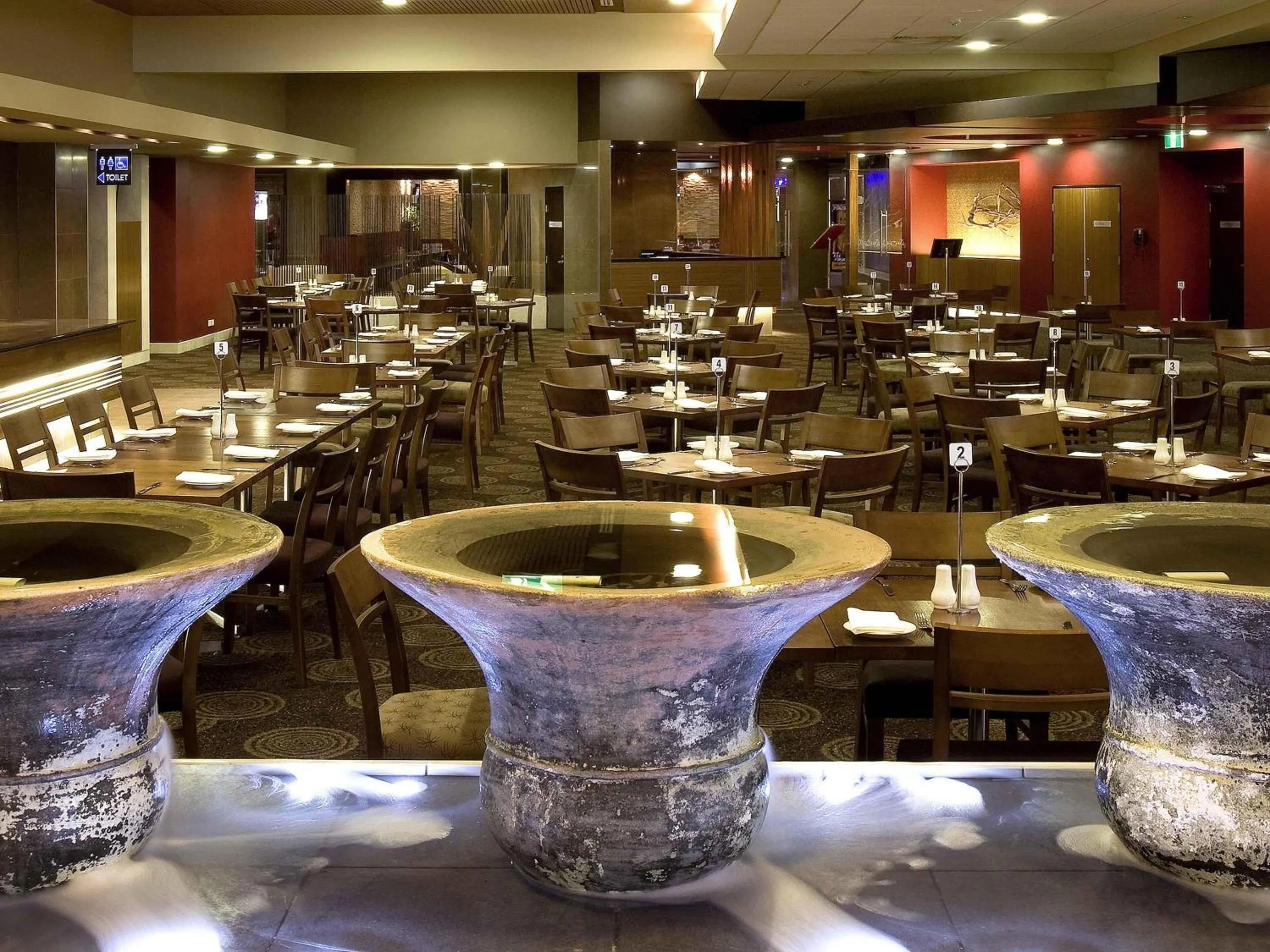 Restaurant/places to eat in Mercure Sydney Liverpool