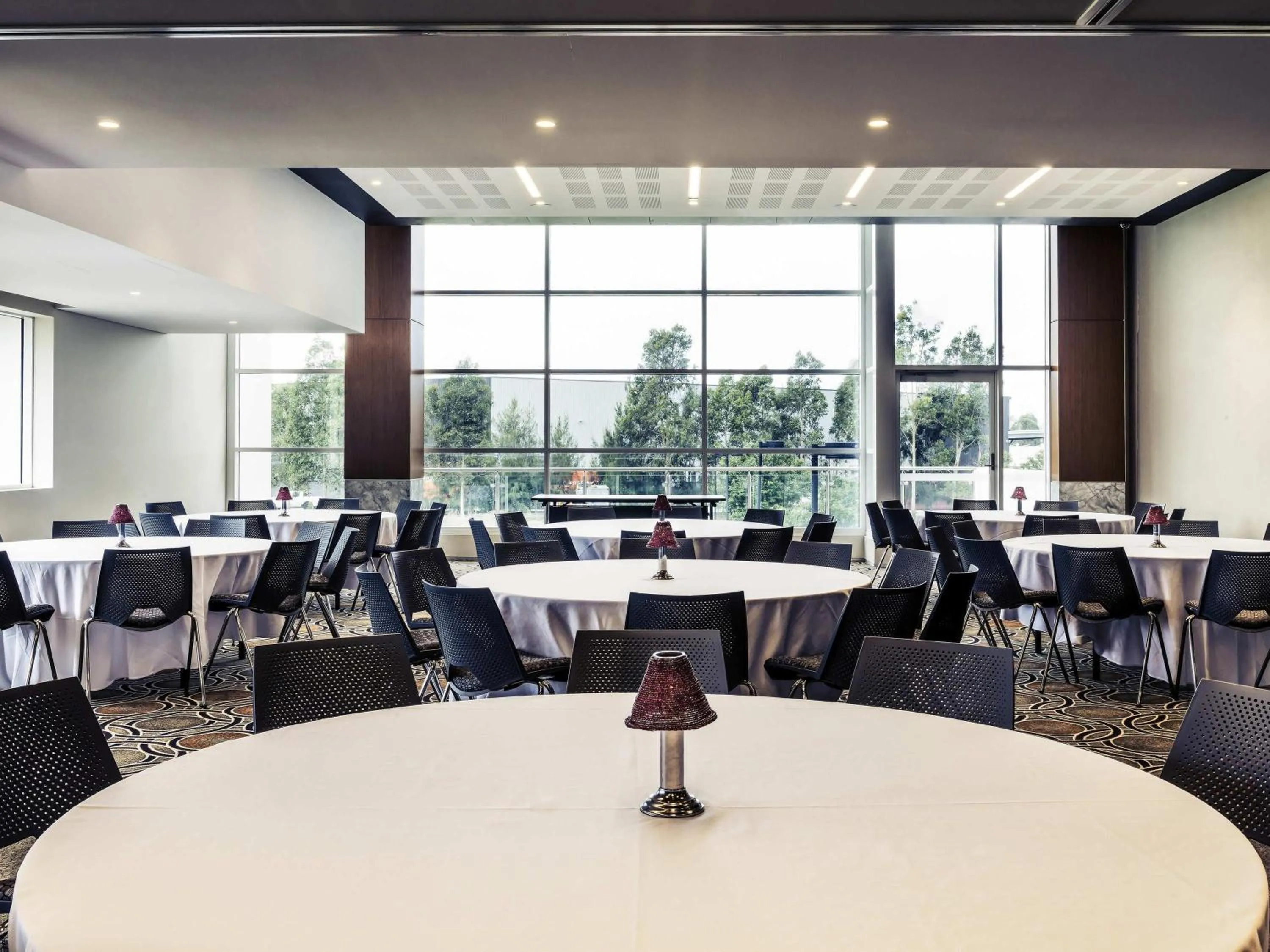 Meeting/conference room in Mercure Sydney Liverpool