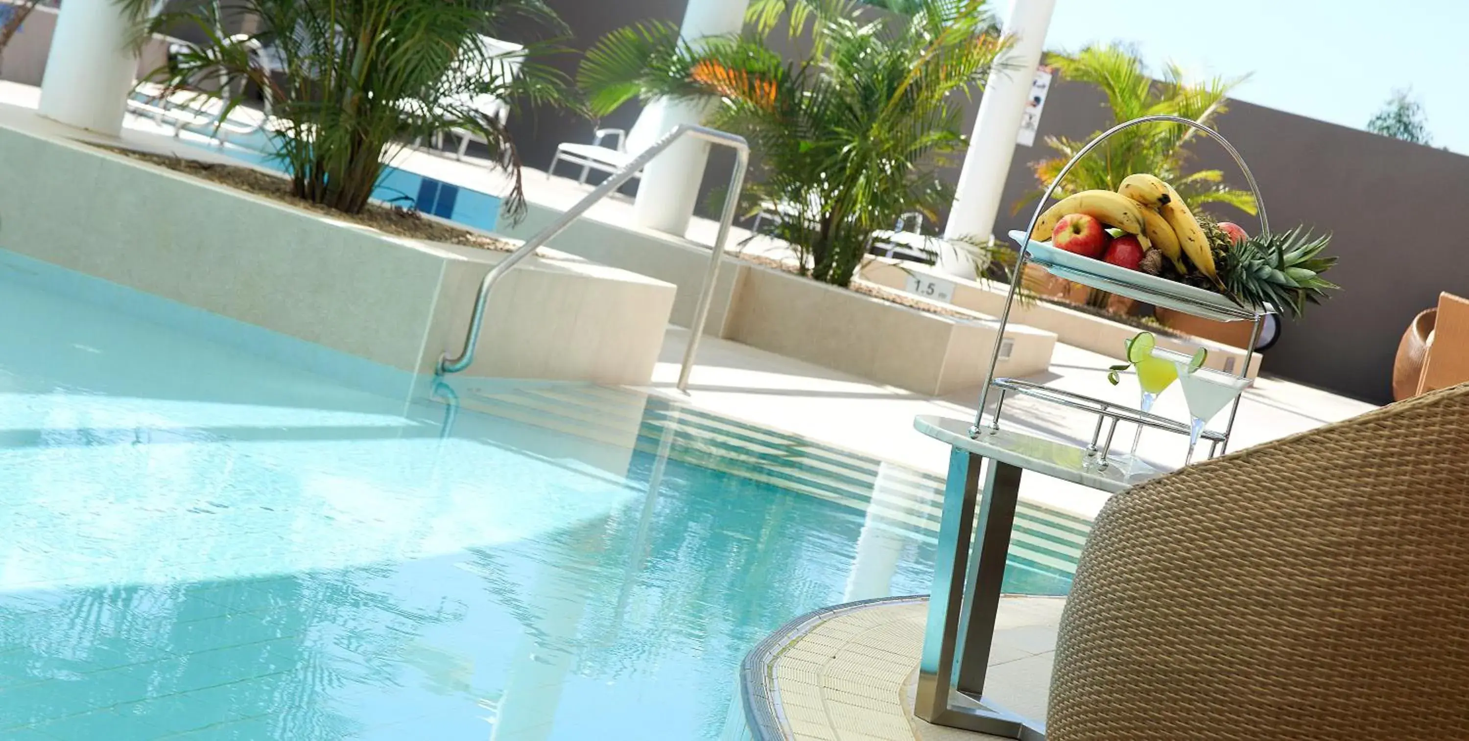 Swimming pool in Mercure Sydney Liverpool Swimming pool in Mercure Sydney Liverpool