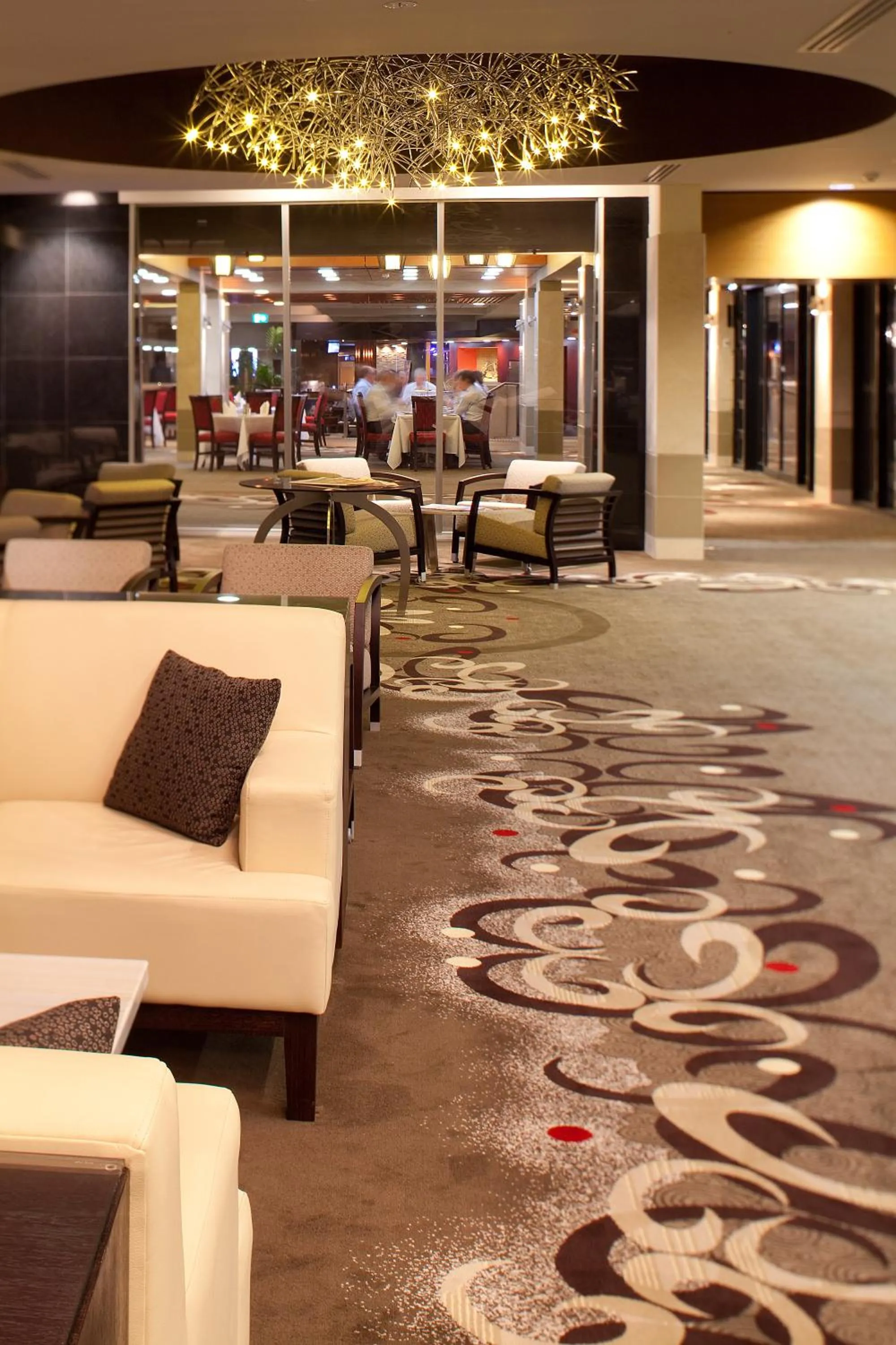 Lobby or reception in Mercure Sydney Liverpool