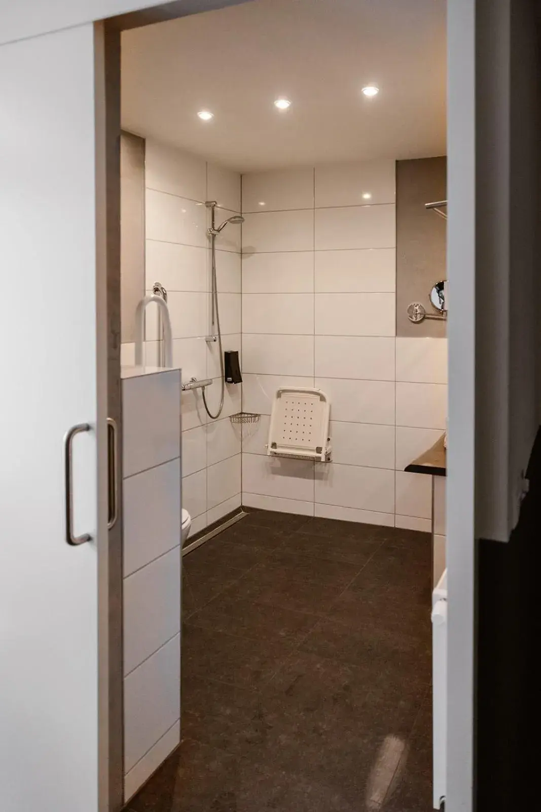 Double Room - Disability Access in Hotel Torpedoloods Double Room - Disability Access in Hotel Torpedoloods