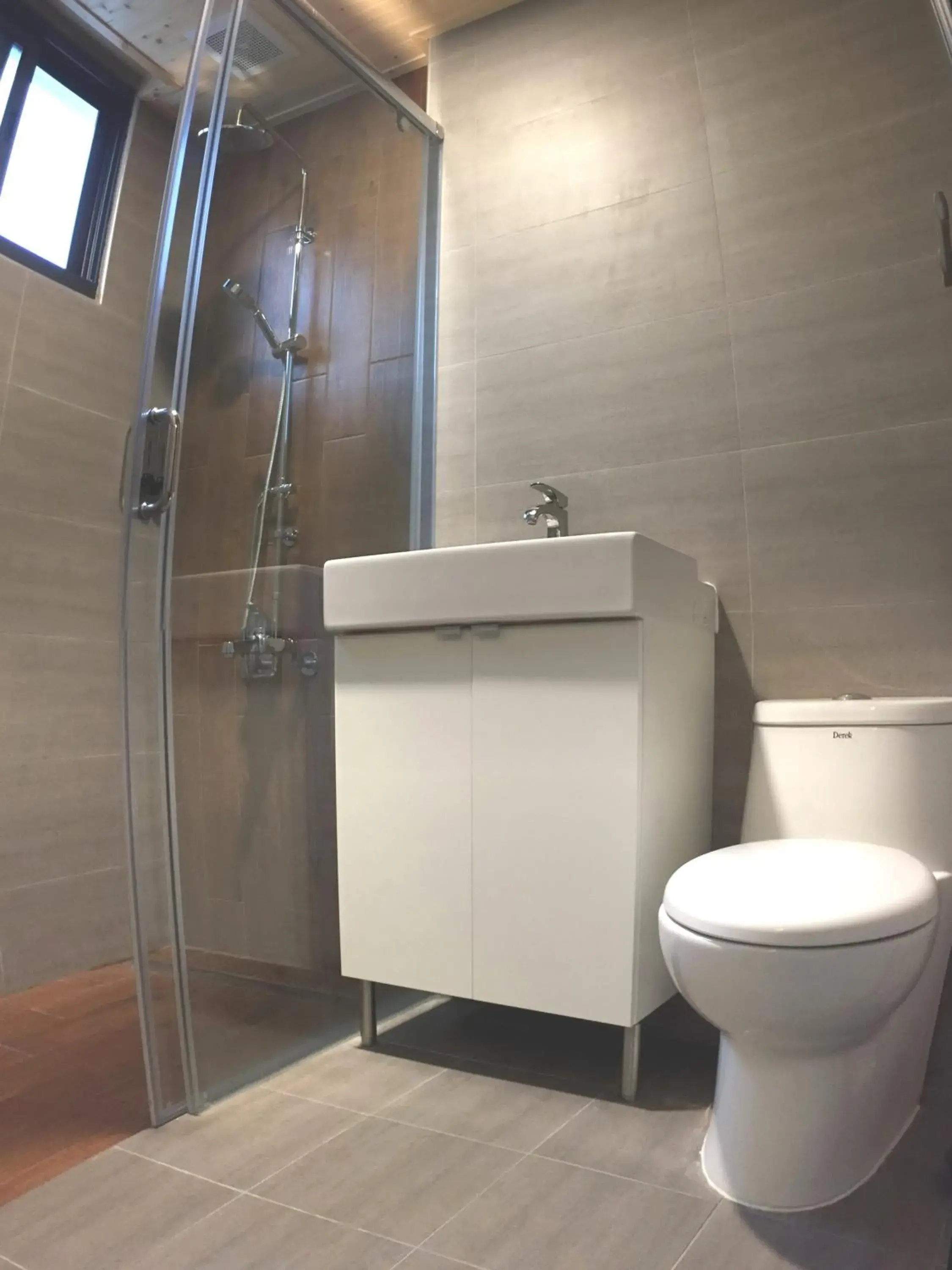 Standard Twin Room with Shared Bathroom in World Inn 窩二樓小客棧民宿 Standard Twin Room with Shared Bathroom in World Inn 窩二樓小客棧民宿
