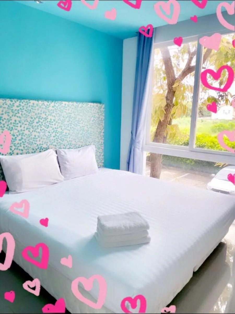 Bed in Atlantic Condo Resort Pattaya by Panisara
