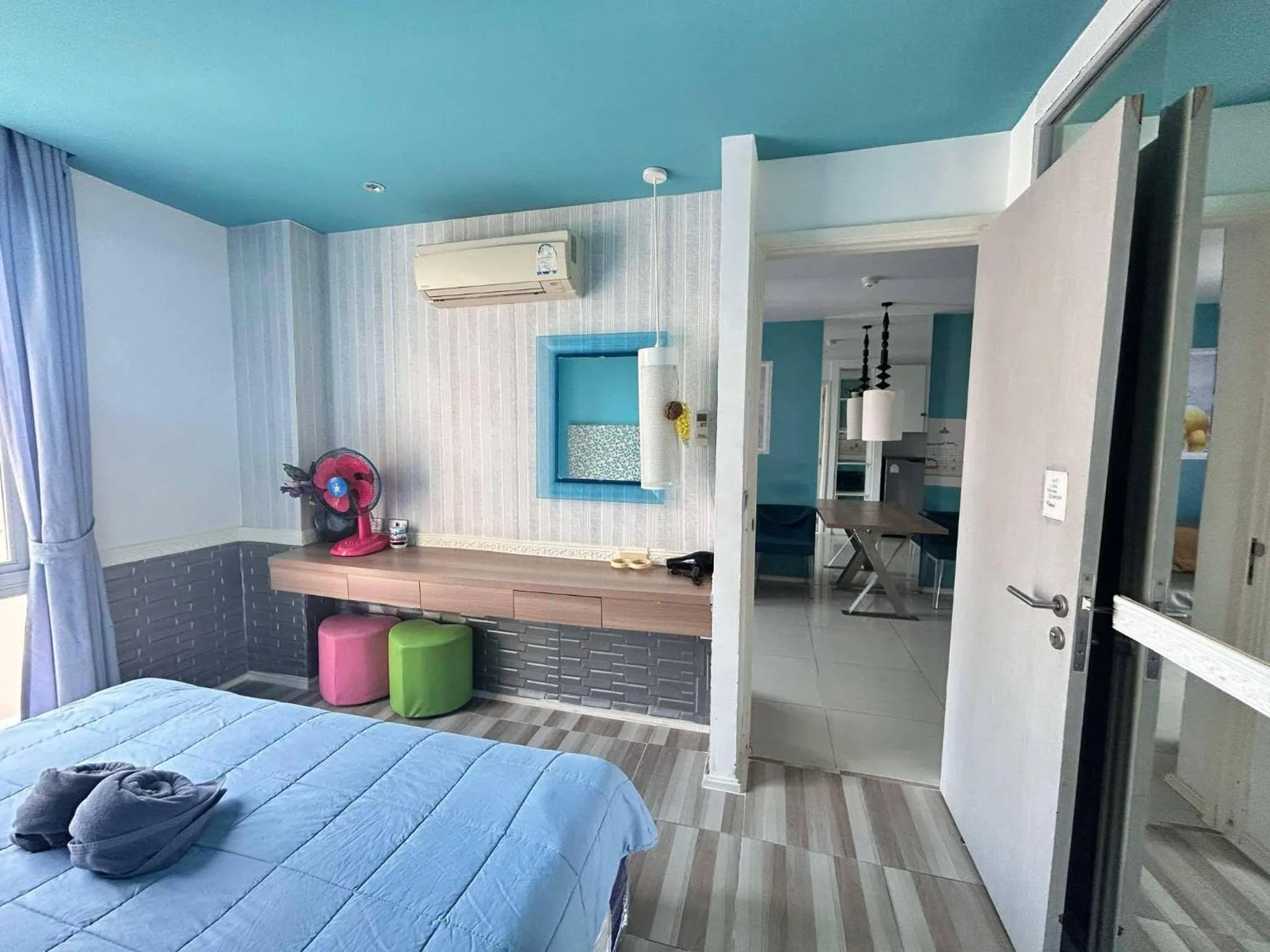 Bed in Atlantic Condo Resort Pattaya by Panisara