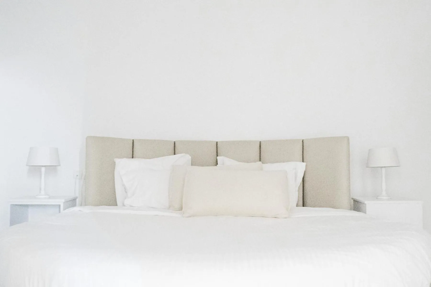 Bedroom, Bed in Hotel Thireas