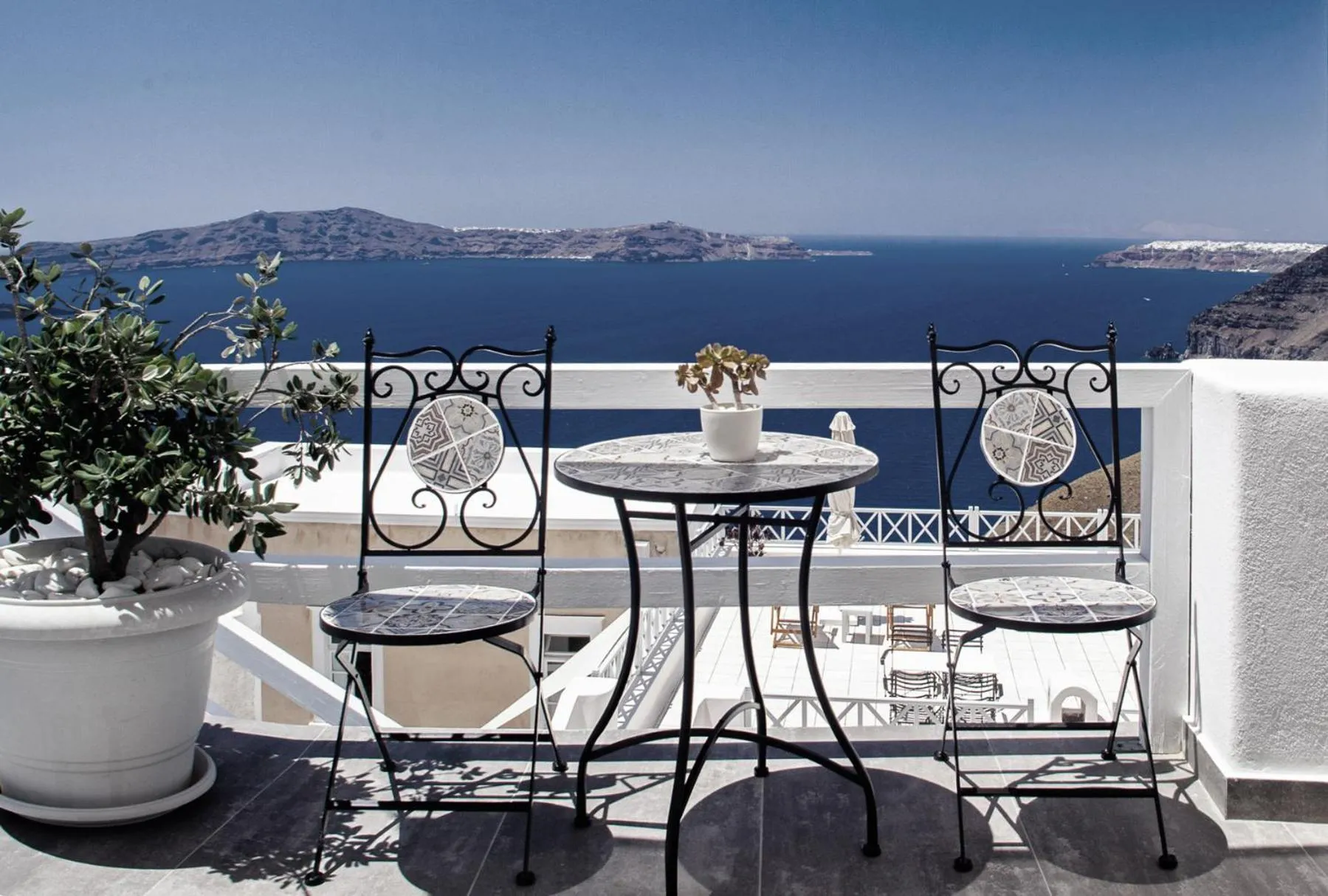 Balcony/Terrace in Hotel Thireas