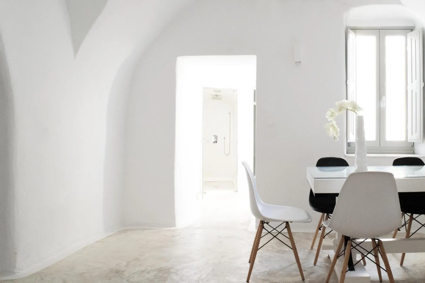 Dining area in Hotel Thireas